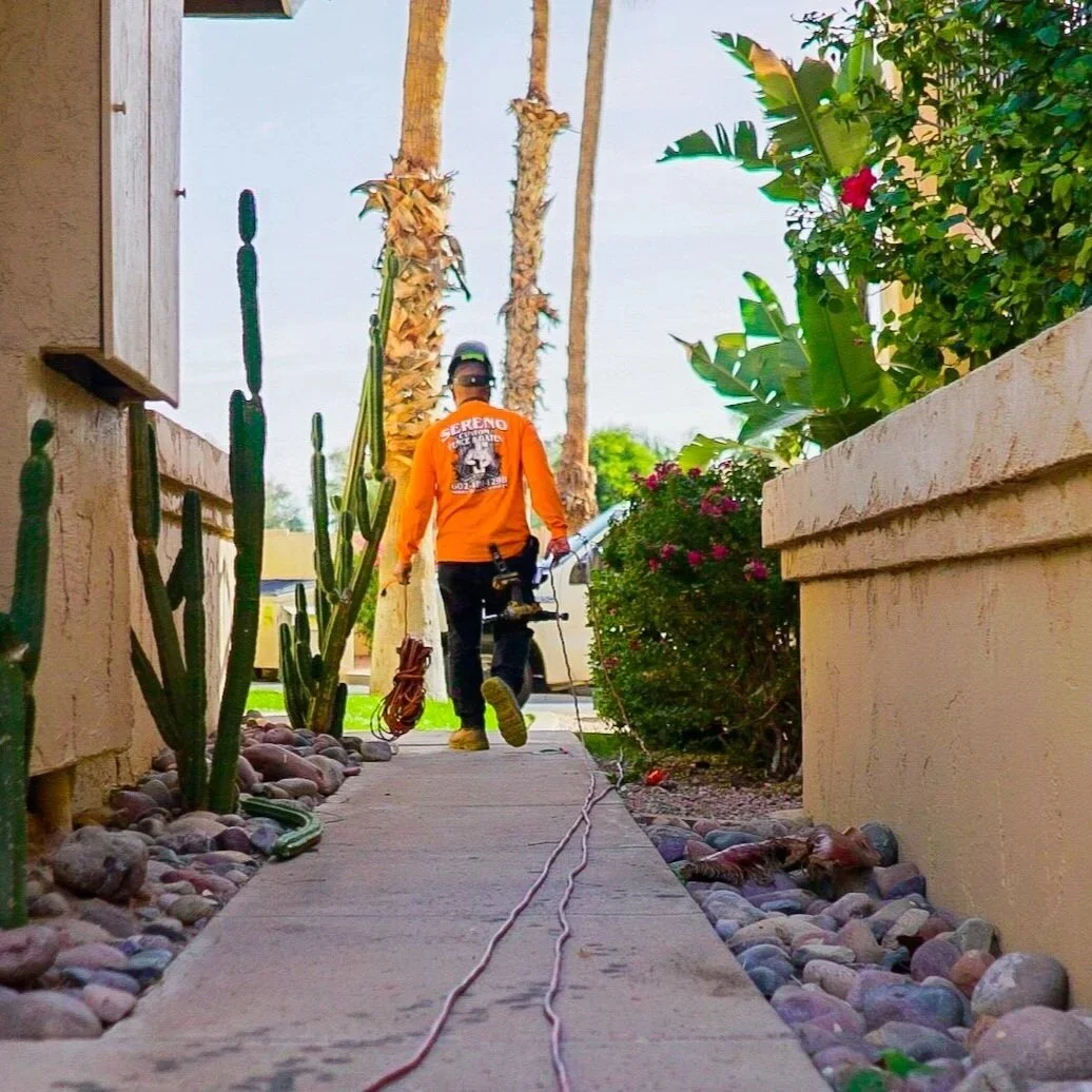 How Commercial Fence Installation Protects High-Traffic Properties