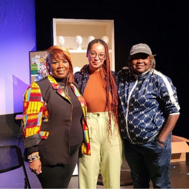  Francisca with post-show guest  Ladosha Wright (@haircareauthority) and director India Nicole Burton at Cleveland Public Theatre’s production of “can i touch it?” 