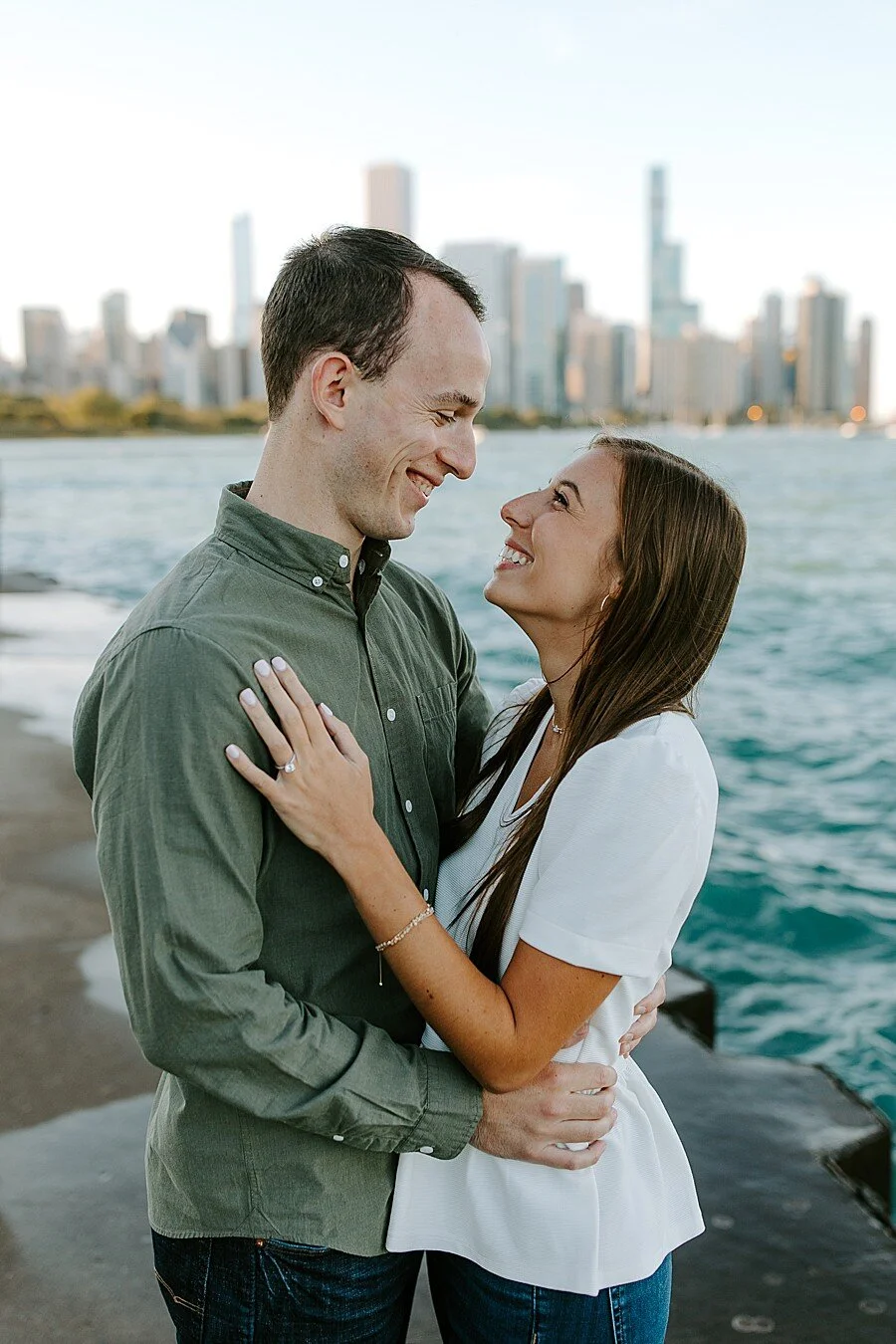 Lakefront Chicago engagement, Lake Michigan chicago engagement, lakefront downtown chicago engagement, chicago engagement photographer, chicago wedding photographer