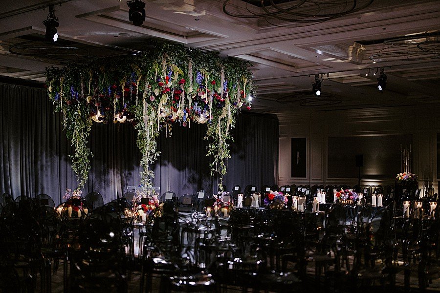 Four Seasons Hotel Chicago wedding venue, floral installation four seasons hotel, hanging floral installation wedding, Chicago wedding venues, Chicago wedding photographer