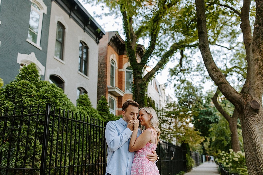 Lincoln Park Chicago Engagement Photos, Chicago wedding photographer, Chicago engagement photographer, Lincoln Park Chicago Photographer, illinois wedding photographer