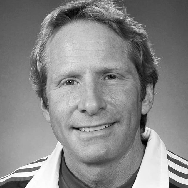 Join us today Friday 6/26/20 at 6.00 pm PST for an hour and a half Foil video class 
on Zoom. Meeting # 8424935390 , no password necessary.
Class will be taught by @notredame and @teamusa Women's Foil Coach Buckie Leach ( @whathebuuuck) together with