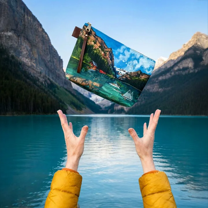 Lake Louise Zipper Bag