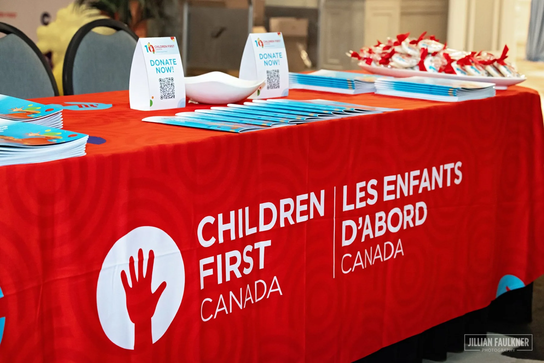 Close up photo of reception table by Calgary event photographer