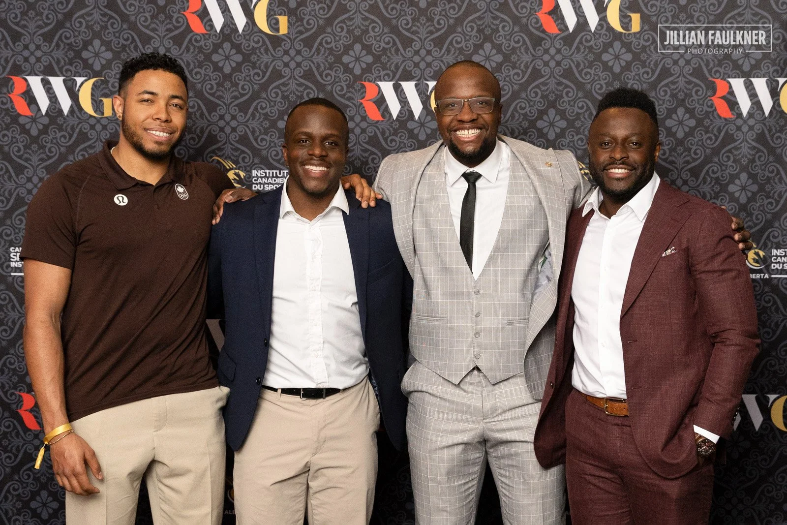 athletes-attend-red-white-gold-gala-posed-portrait