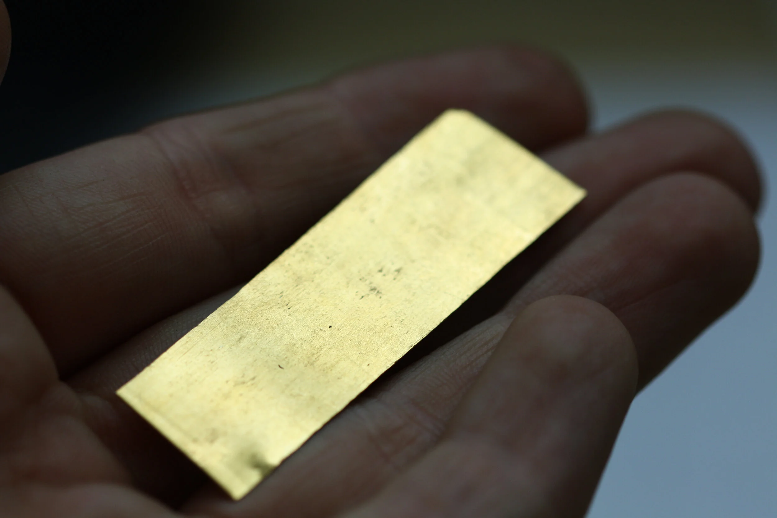 Gold in hand.jpg