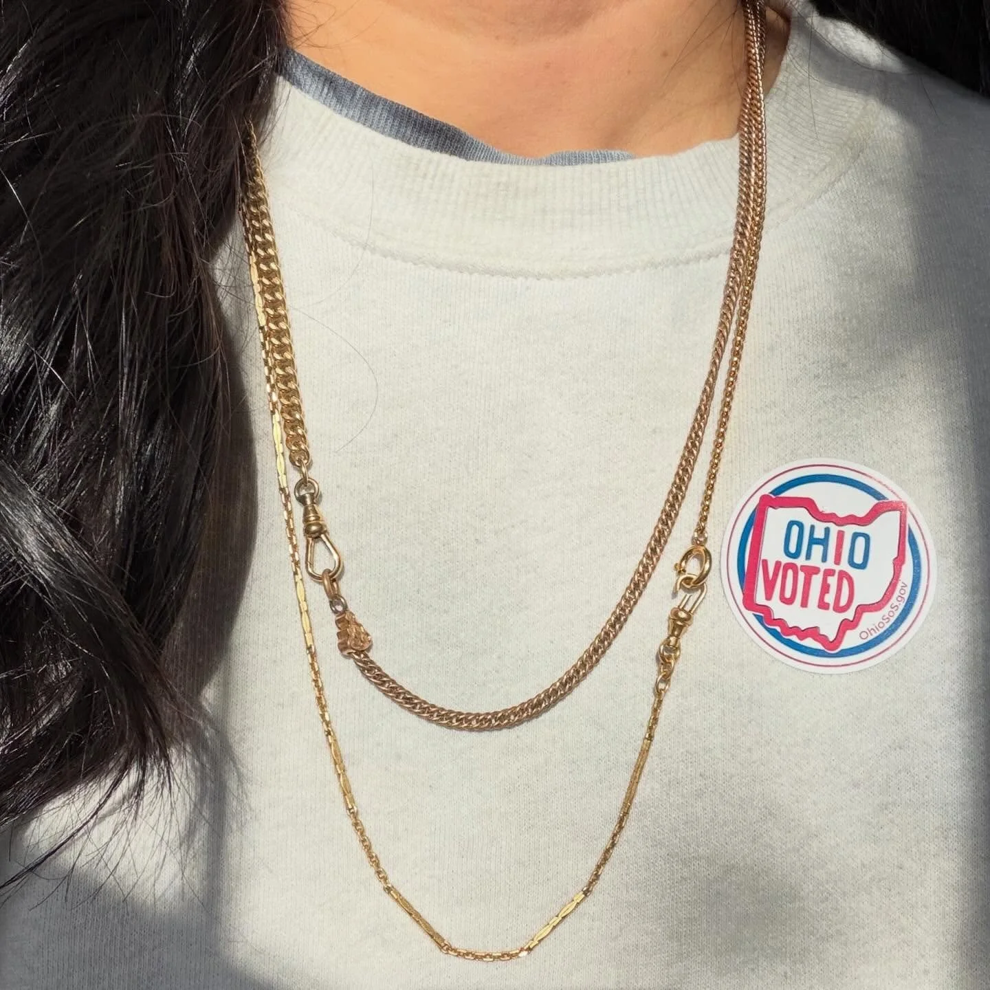 Voted today! 🇺🇸💛 These beautiful antique late 1800s 12K gold fill watch chains are not online yet!
*Fancy station bar with bolt clasp 13.5&rdquo; 2mm $260
*Curb with spring clasp 13.25&rdquo; 3mm $310
*both with swivel dog clip
DM to claim
Zelle V