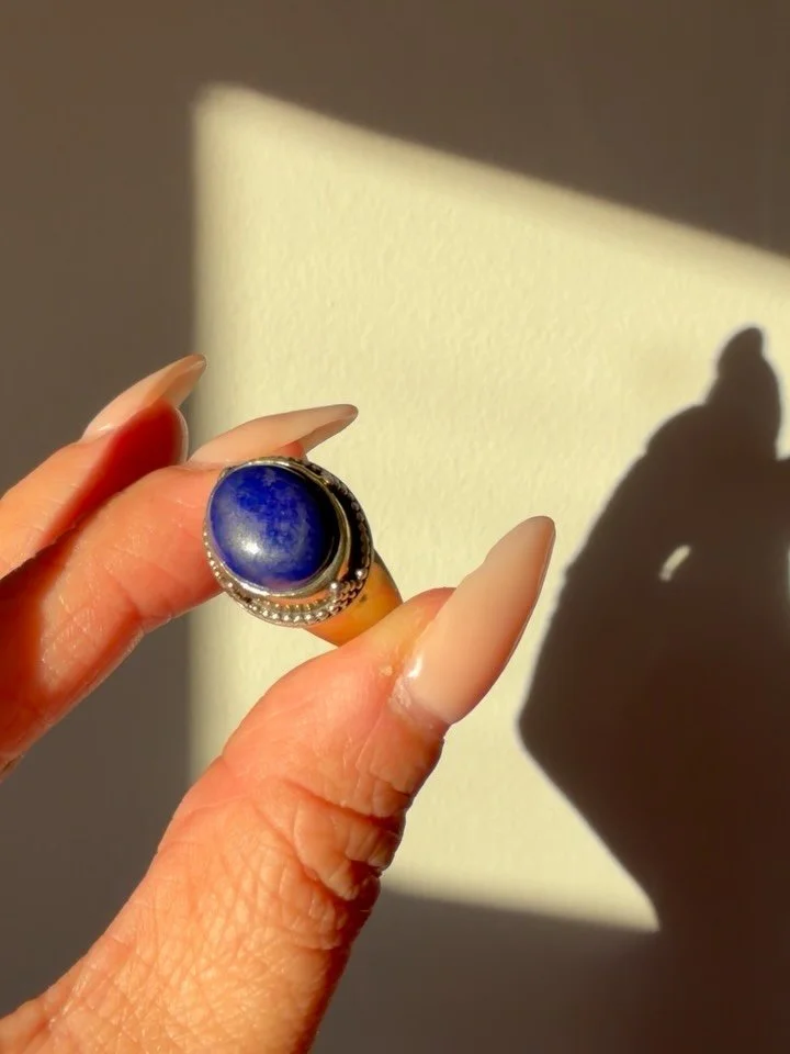 Just got in a beautiful and heavy vintage c1990s vintage sterling silver gold wash Metropolitan Museum of Art NYC ancient Etruscan repro lapis lazuli ring with lots of pyrite action. Size 7. In excellent condition. Not online! Snag at $350 shipped pr