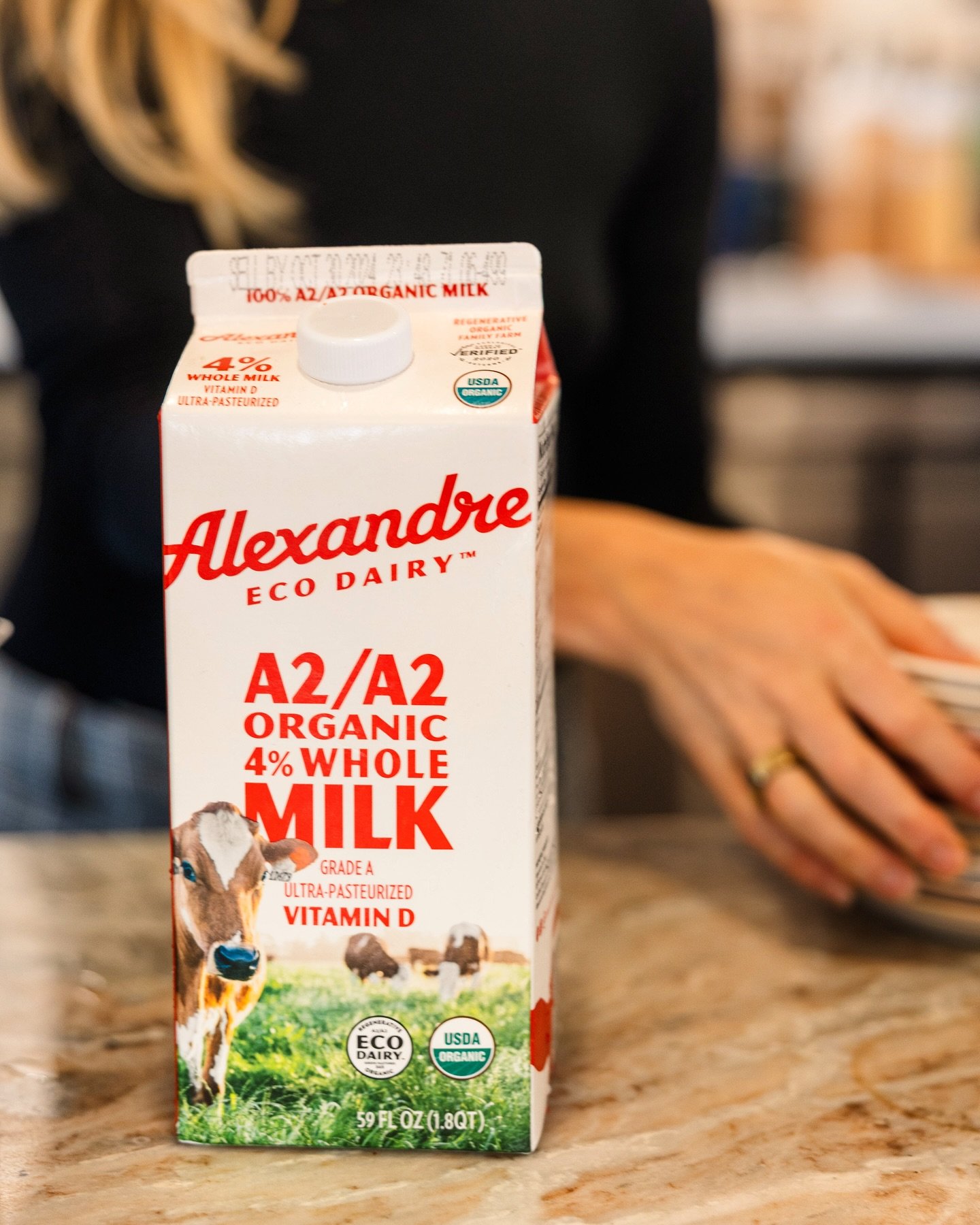 Proud to offer organic A2 milk for our coffees (also offering @minorfigures oat milk) 🤍