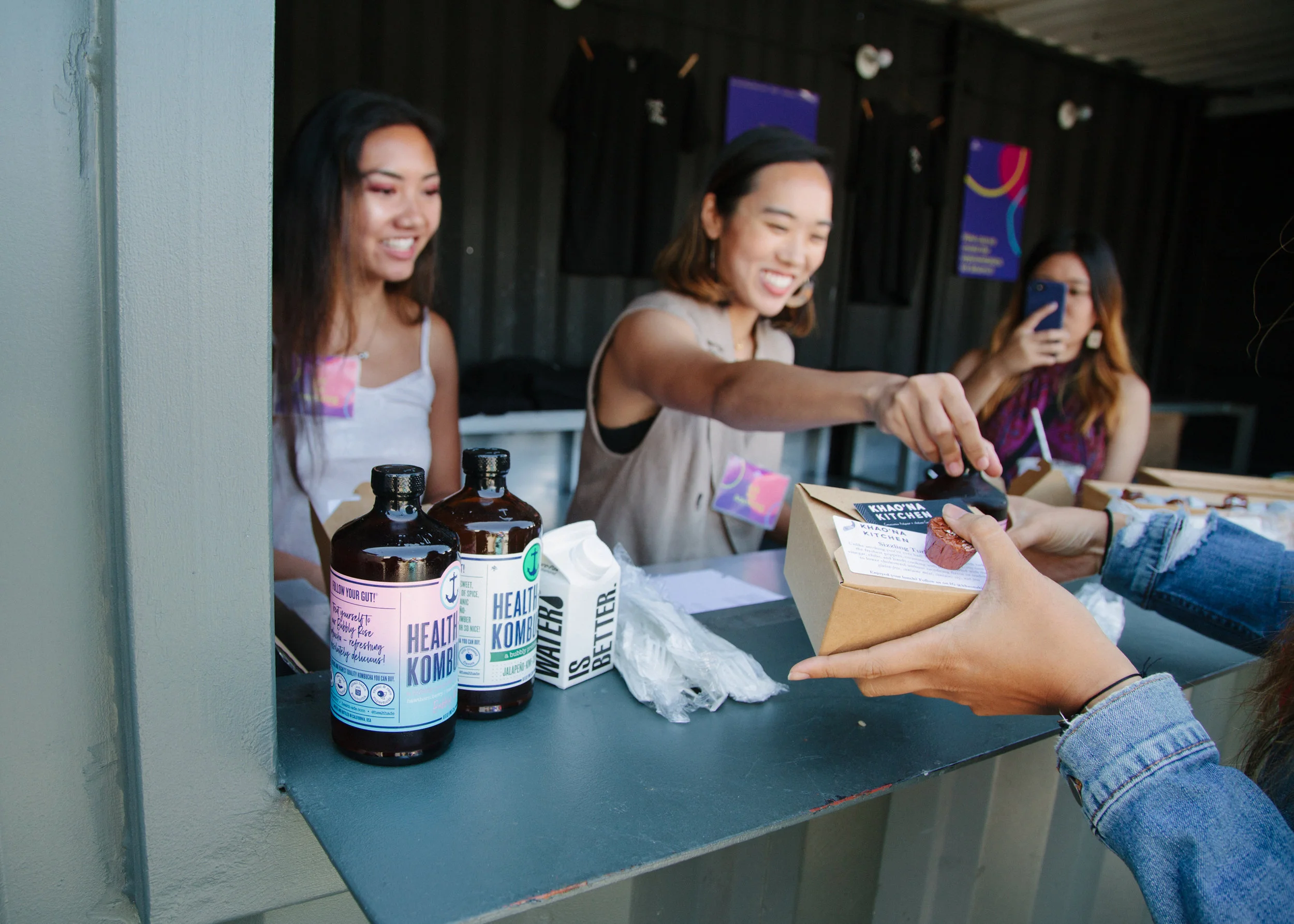 Thank you to our lunch crew featuring Mylene T. and Carolyn Y! We munched on Khao’na Kitchen’s Indian/Filipino bowls and sipped on Health-ade Kombucha and Boxed Water ! Photography by Kristie Chua .