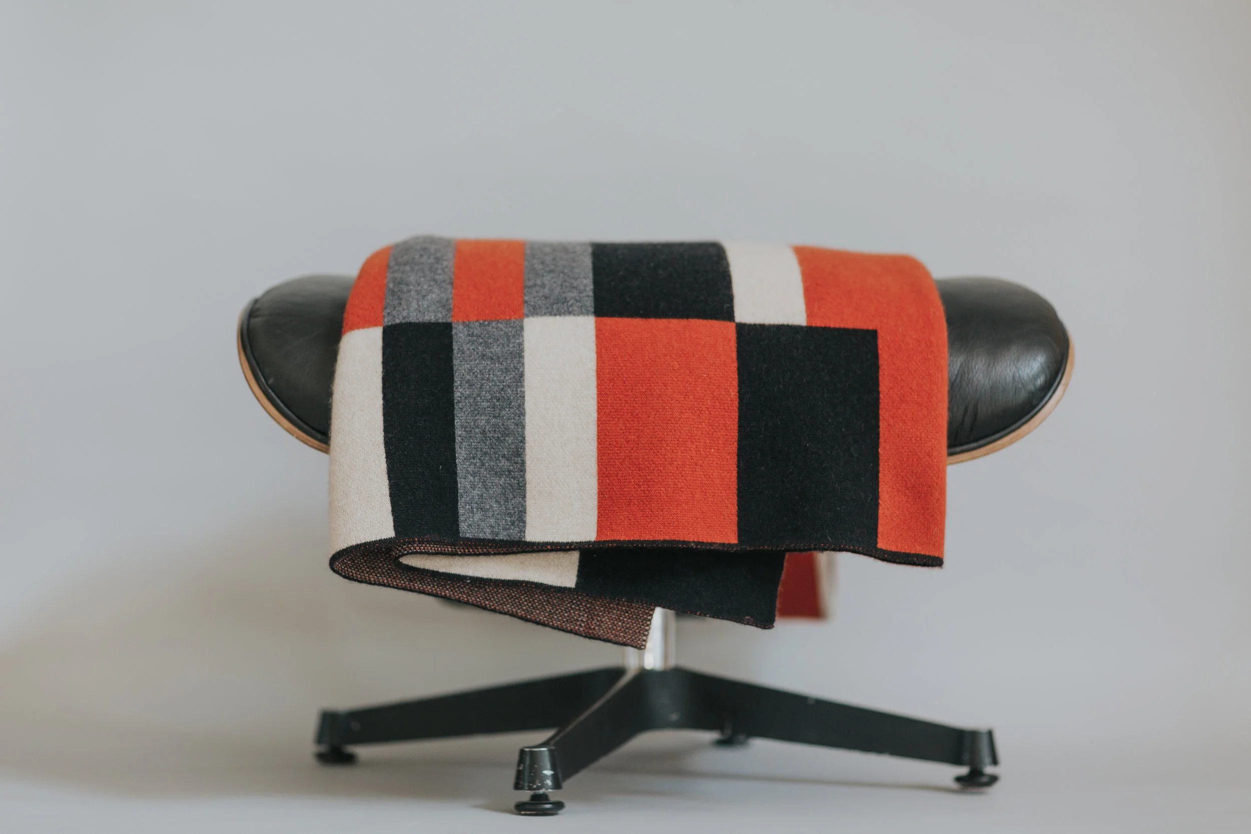 Maker_and_Place_Blankets-Olive_and_West-6970.jpg