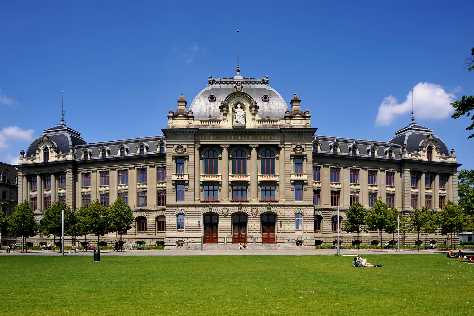 Grosse_Schanze_Bern_03_10.jpg