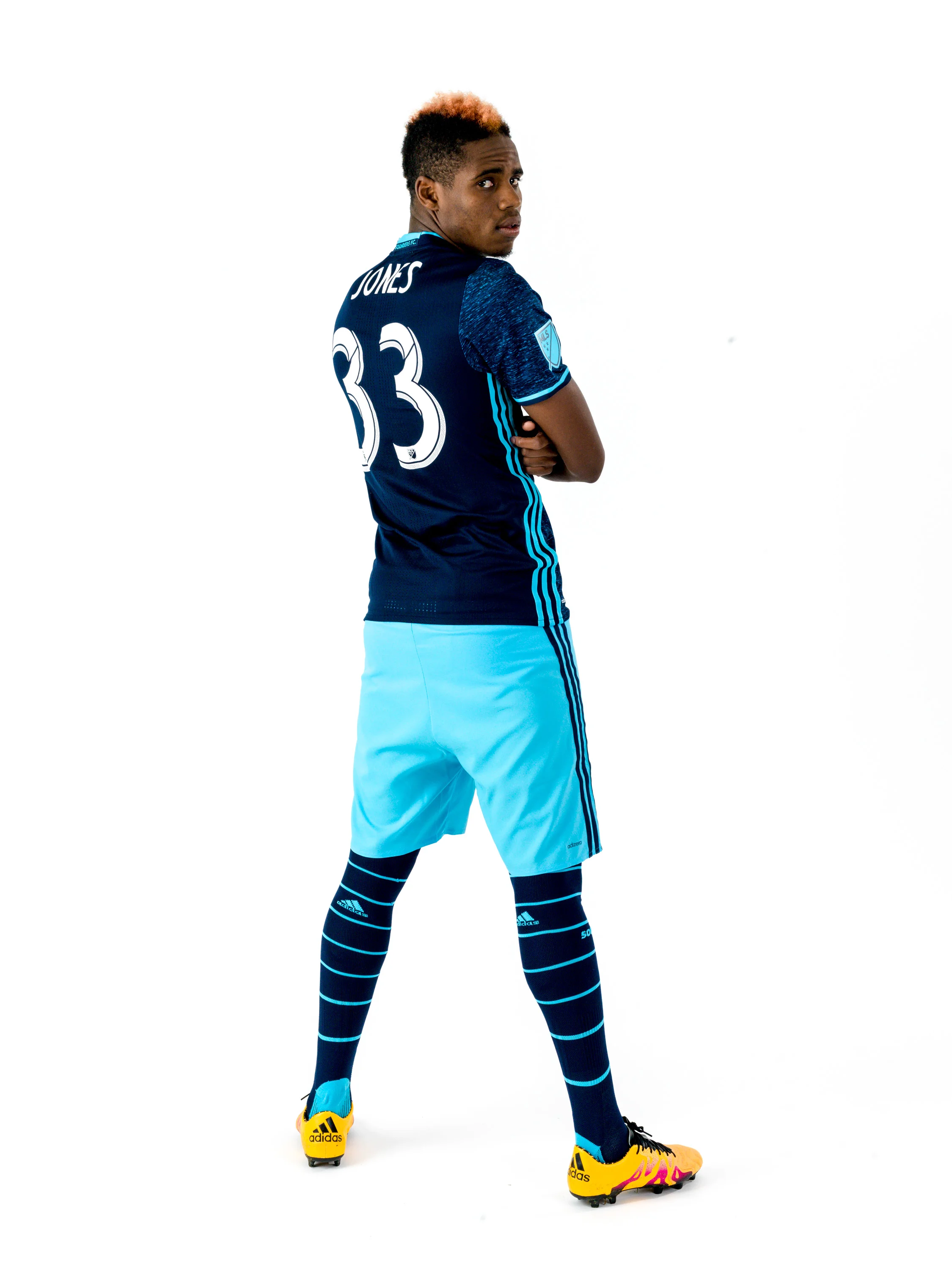 Jones_blue.jpg