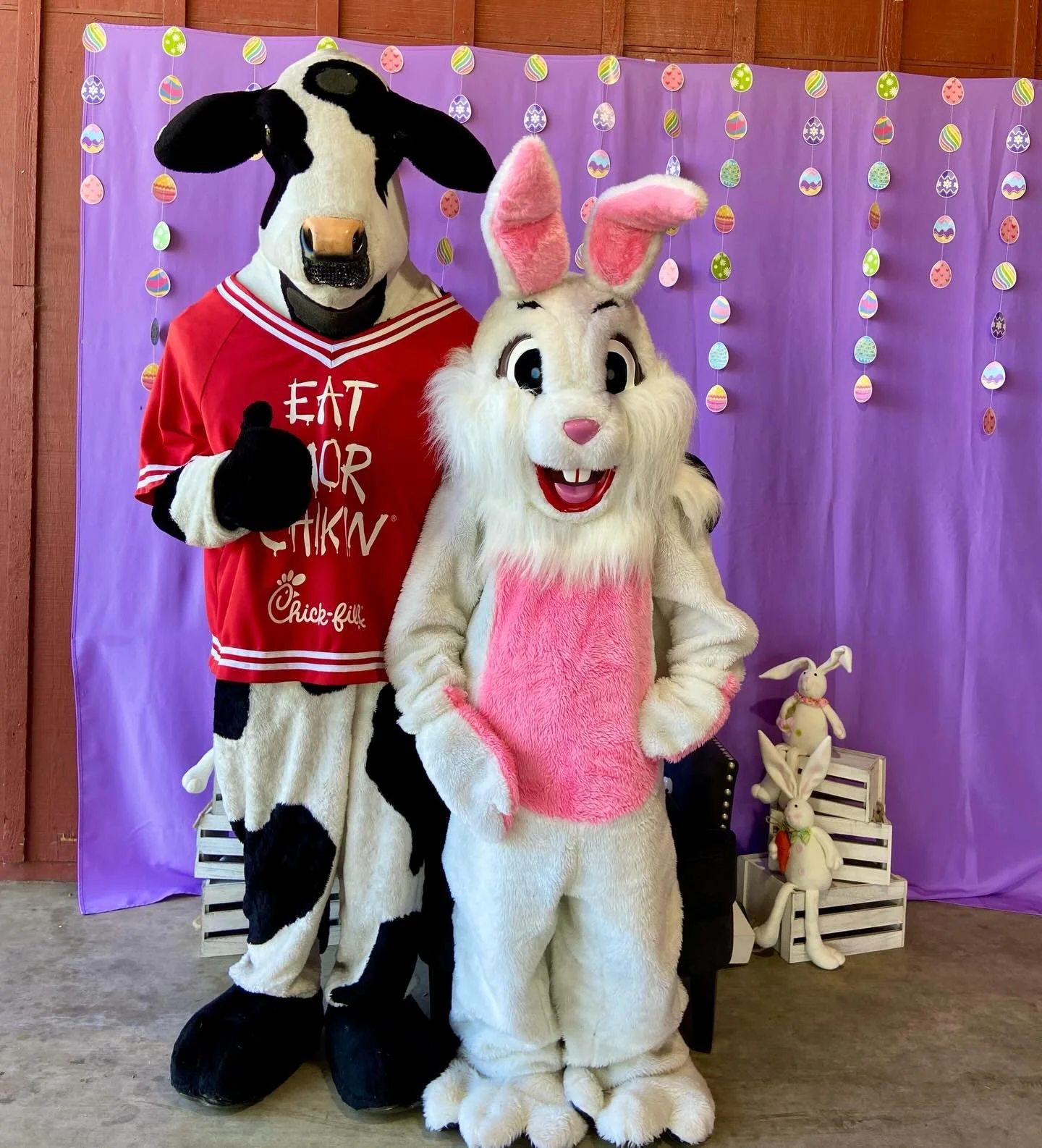 Happy Easter! Have a wonderful and safe weekend friends! 🐰🐣