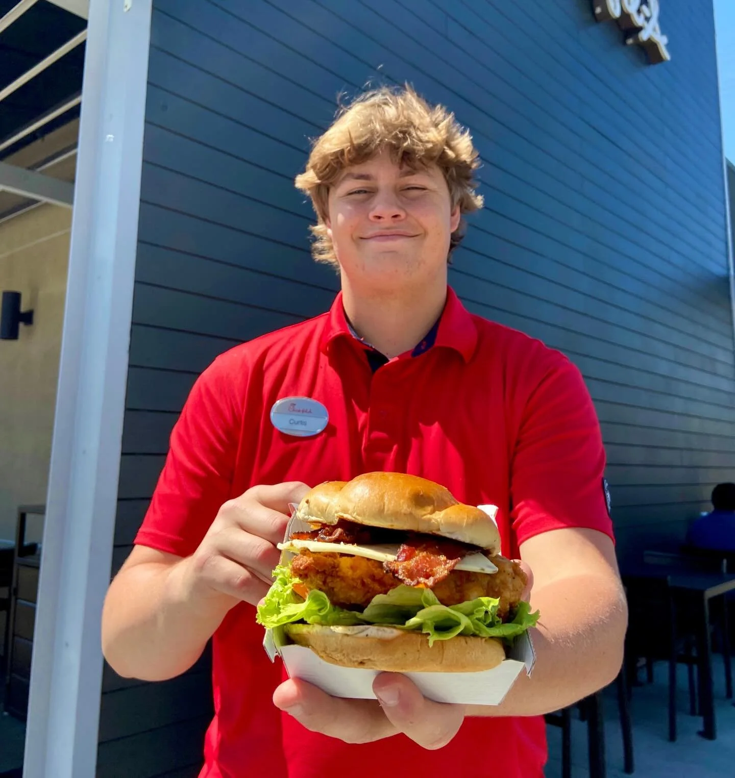 Savory, spice, and everything nice. Try our Jalape&ntilde;o Ranch Club friends! 🌶️🥓