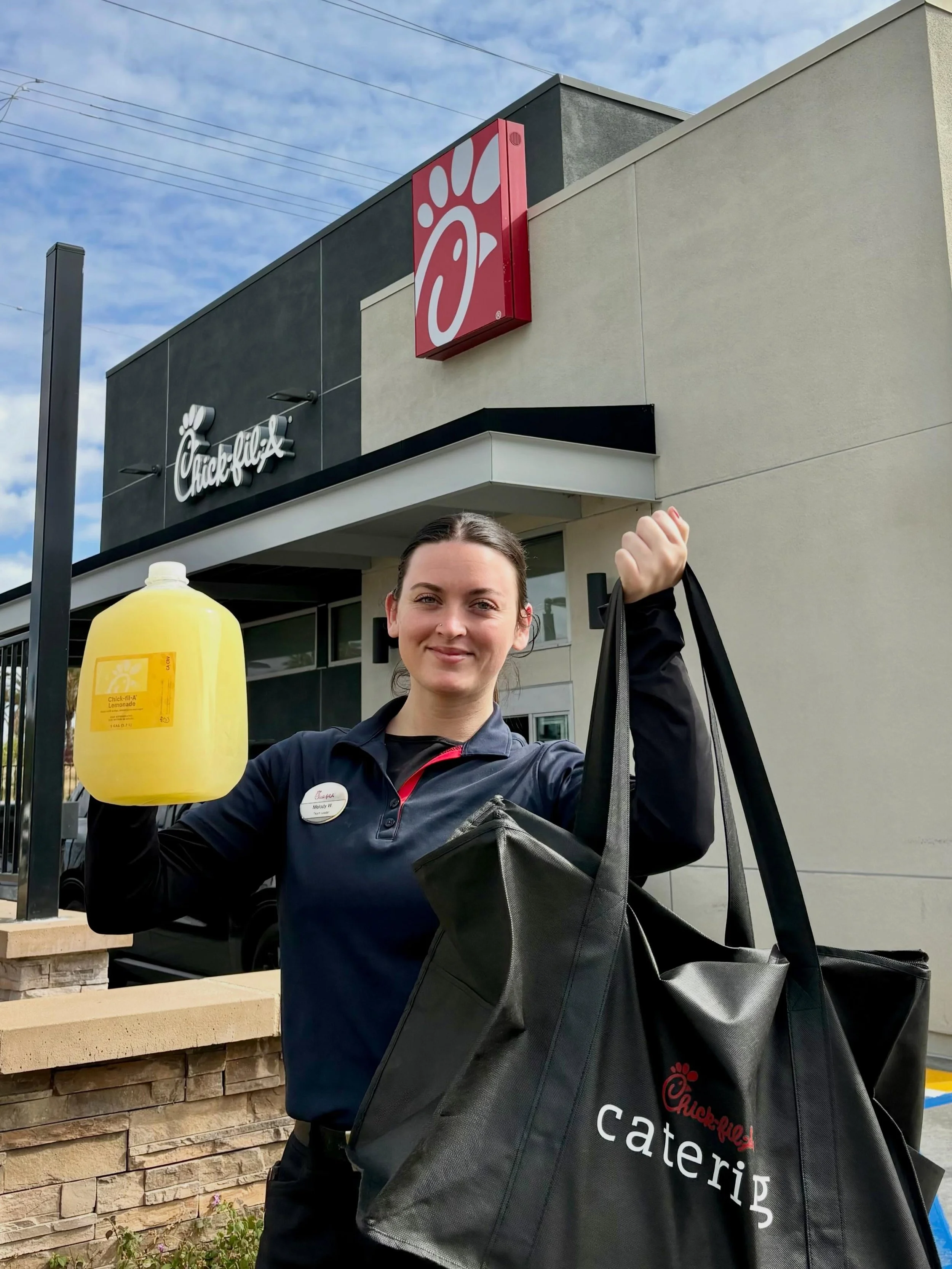 Class of 2026, your graduation party just found its MVP&hellip;
Make it a celebration everyone will remember with catering from Chick-fil-A 🎓❤️🐄

From nugget trays to gallons of lemonade, we&rsquo;ll bring the party favorites so you can focus on ce
