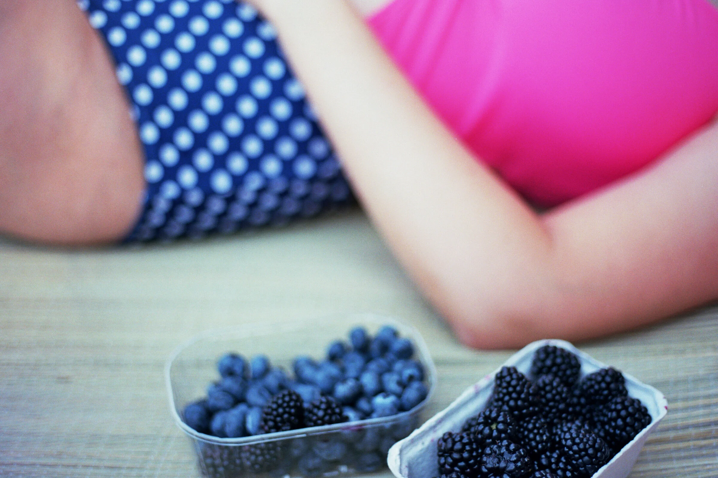  35mm, strange berries 2.0 [krumme lanke, germany] 