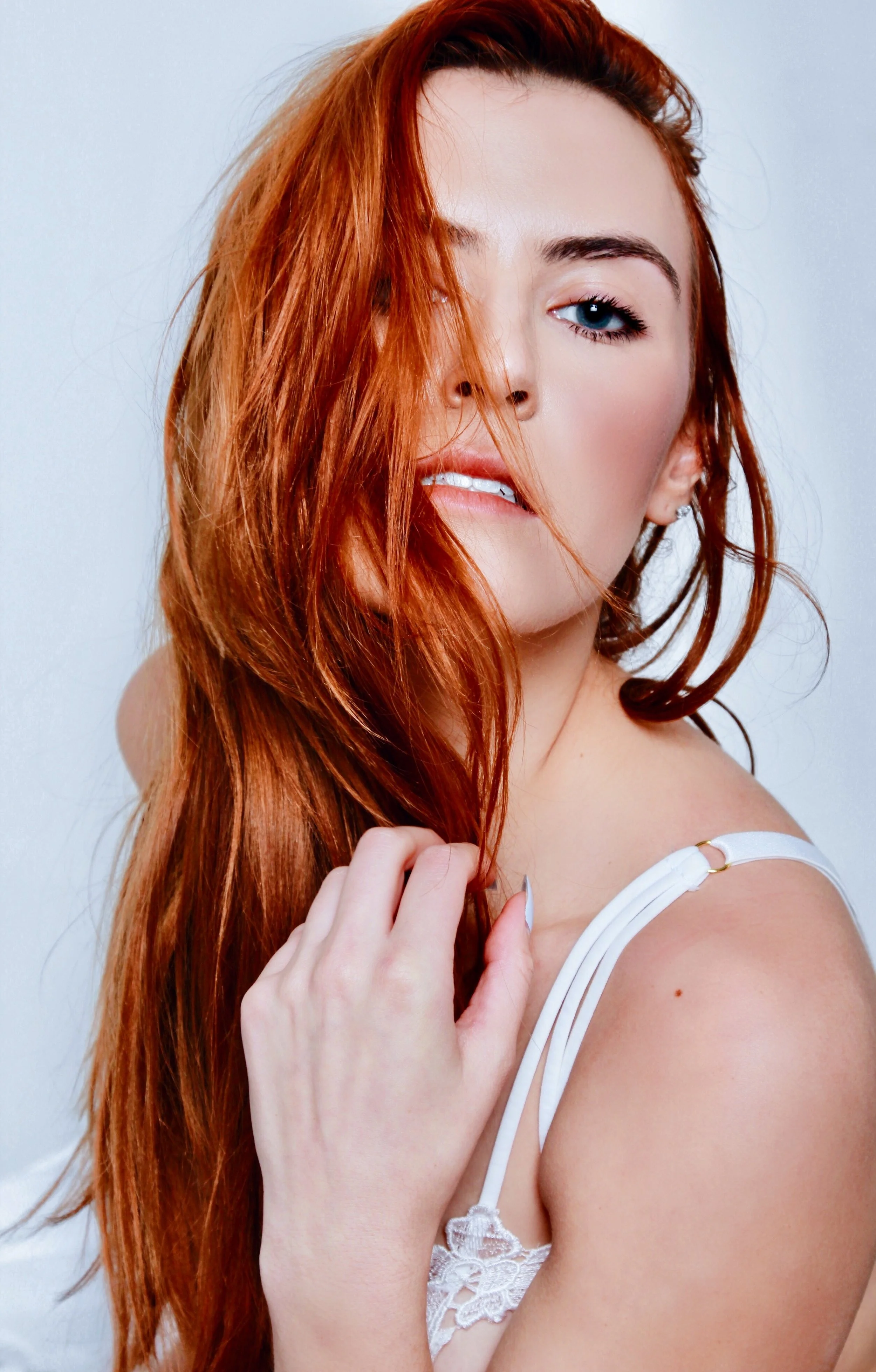 becca cielinski model nyc portrait.jpg