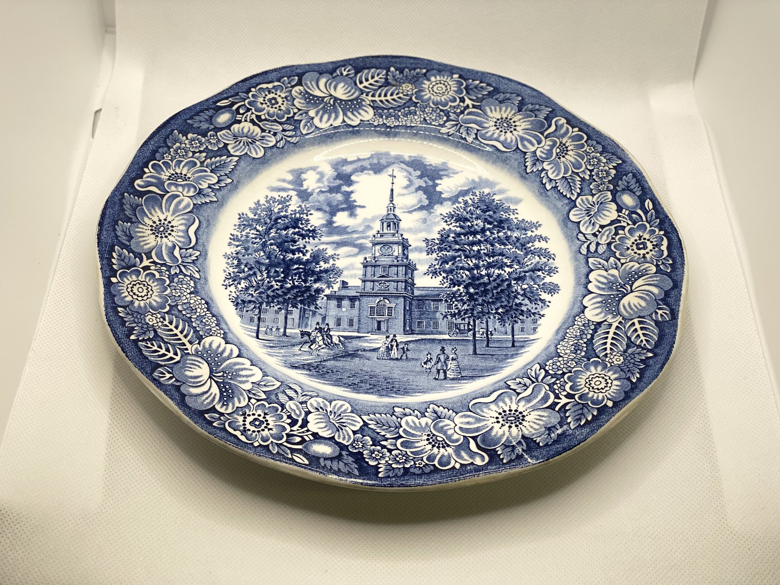 Liberty blue dinnerplate 1.JPG