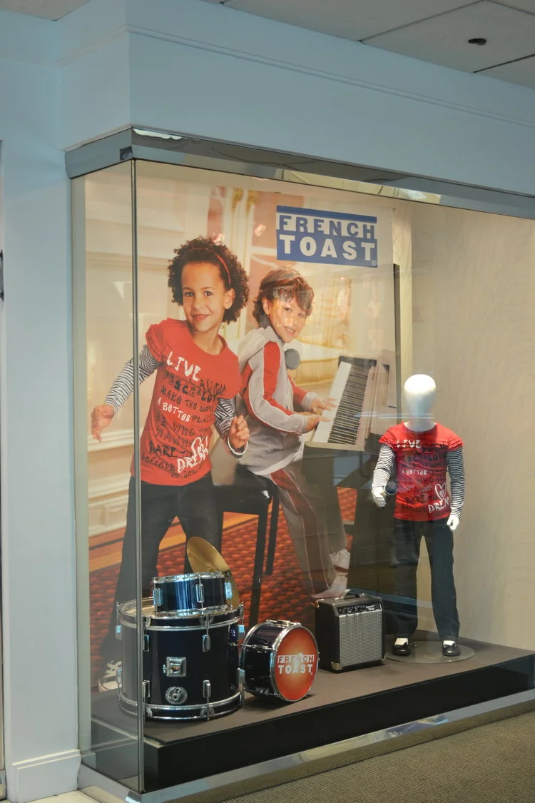 French Toast | Showroom Design