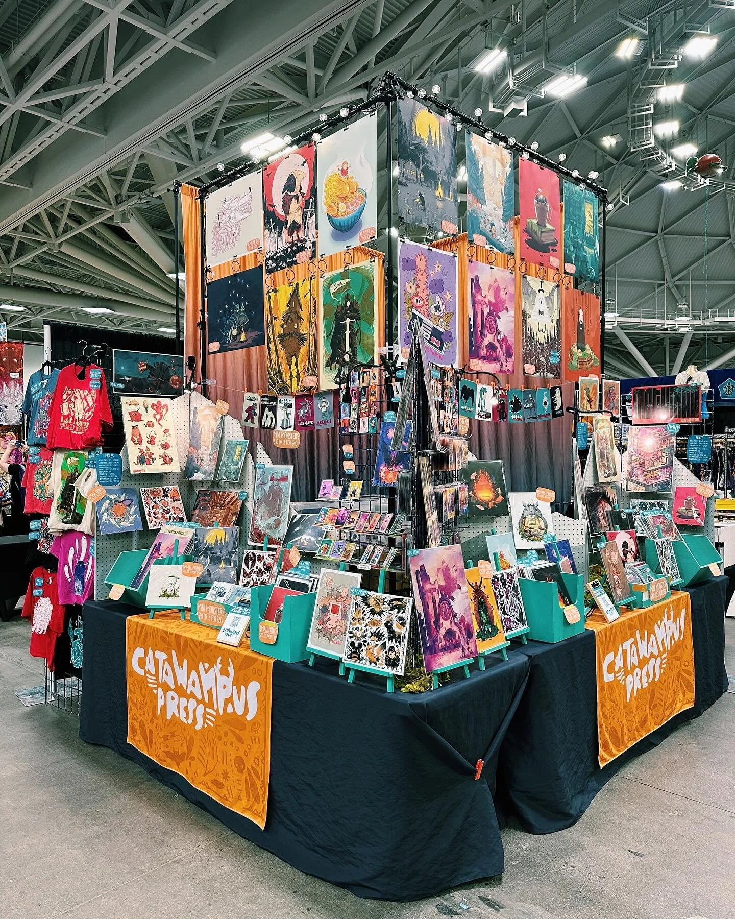 three shows and this years a wrap ✨ and then maybe, justttt maybe I&rsquo;ll actually have a minute to get the online shop back open 🫡 til then I&rsquo;ll be at @twincitiescon @grcomiccon @planetanimekc