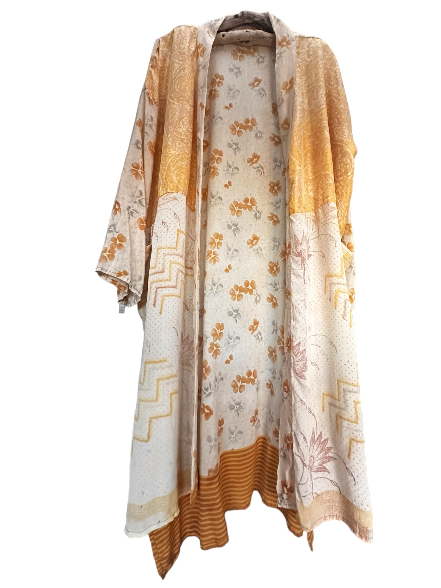 12.6.23ROBES-18.jpg