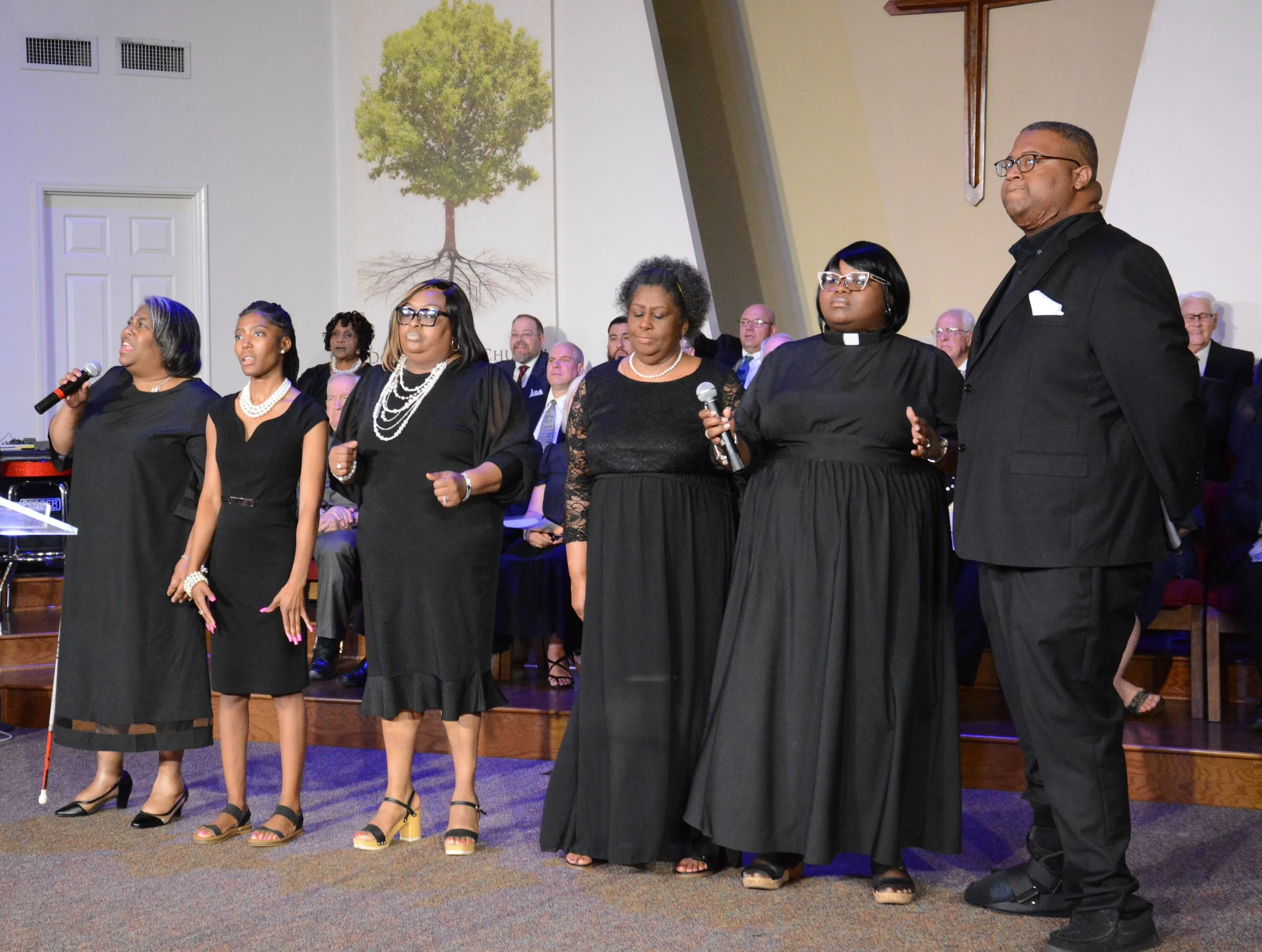 Ordination Worship 2.JPG