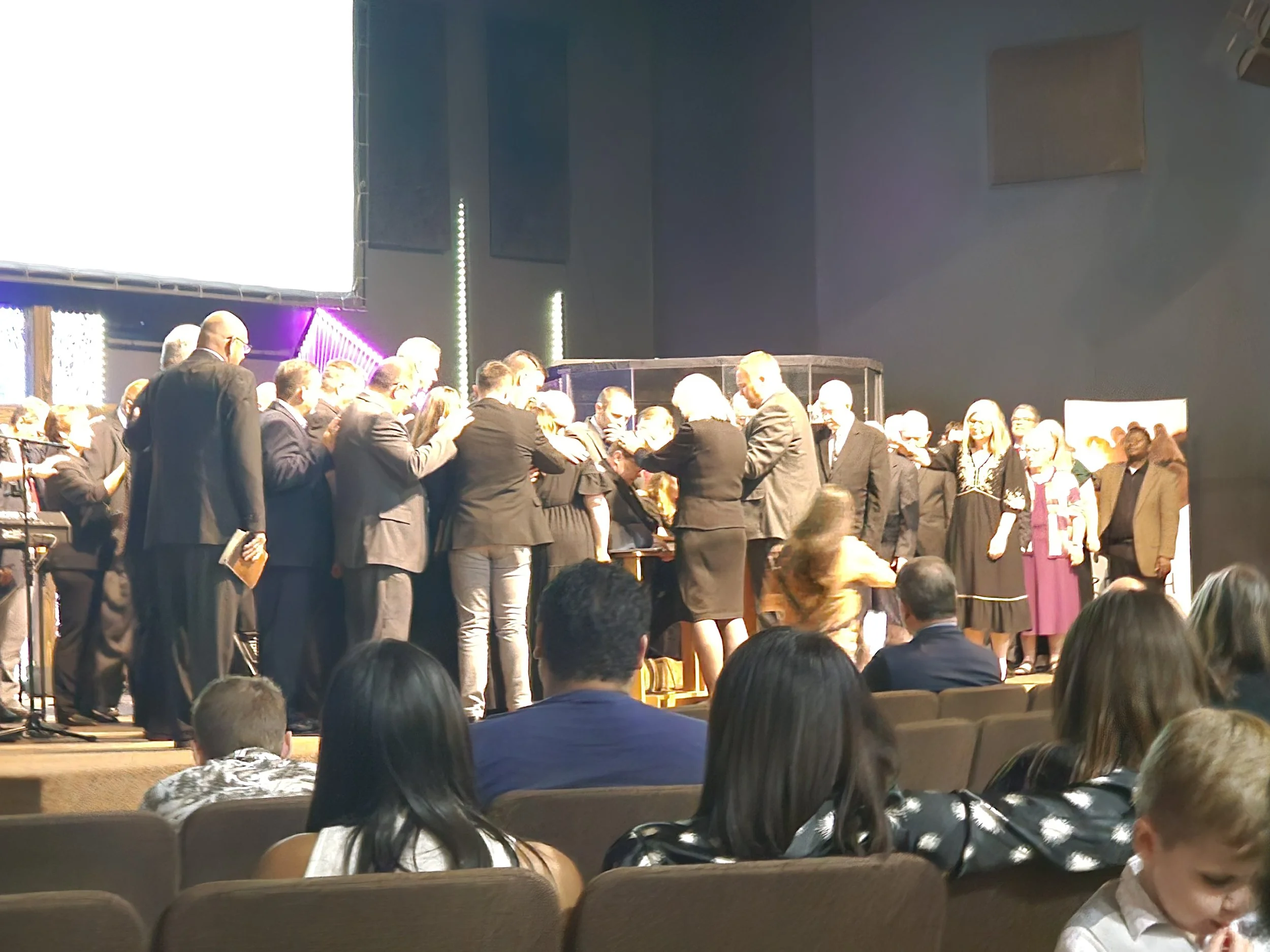 Ordination Ben Hoven.jpg