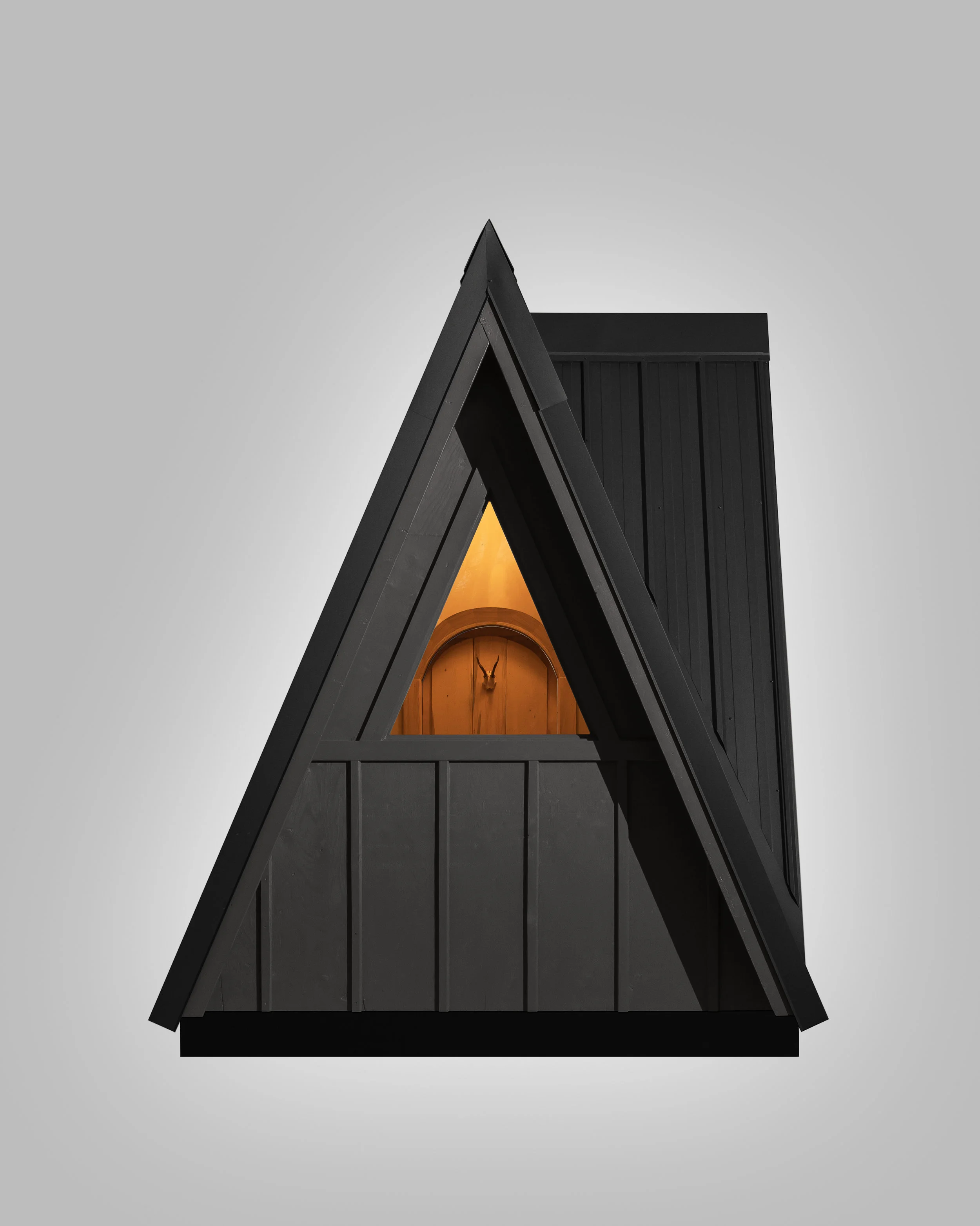 001_0319_cabin.jpg