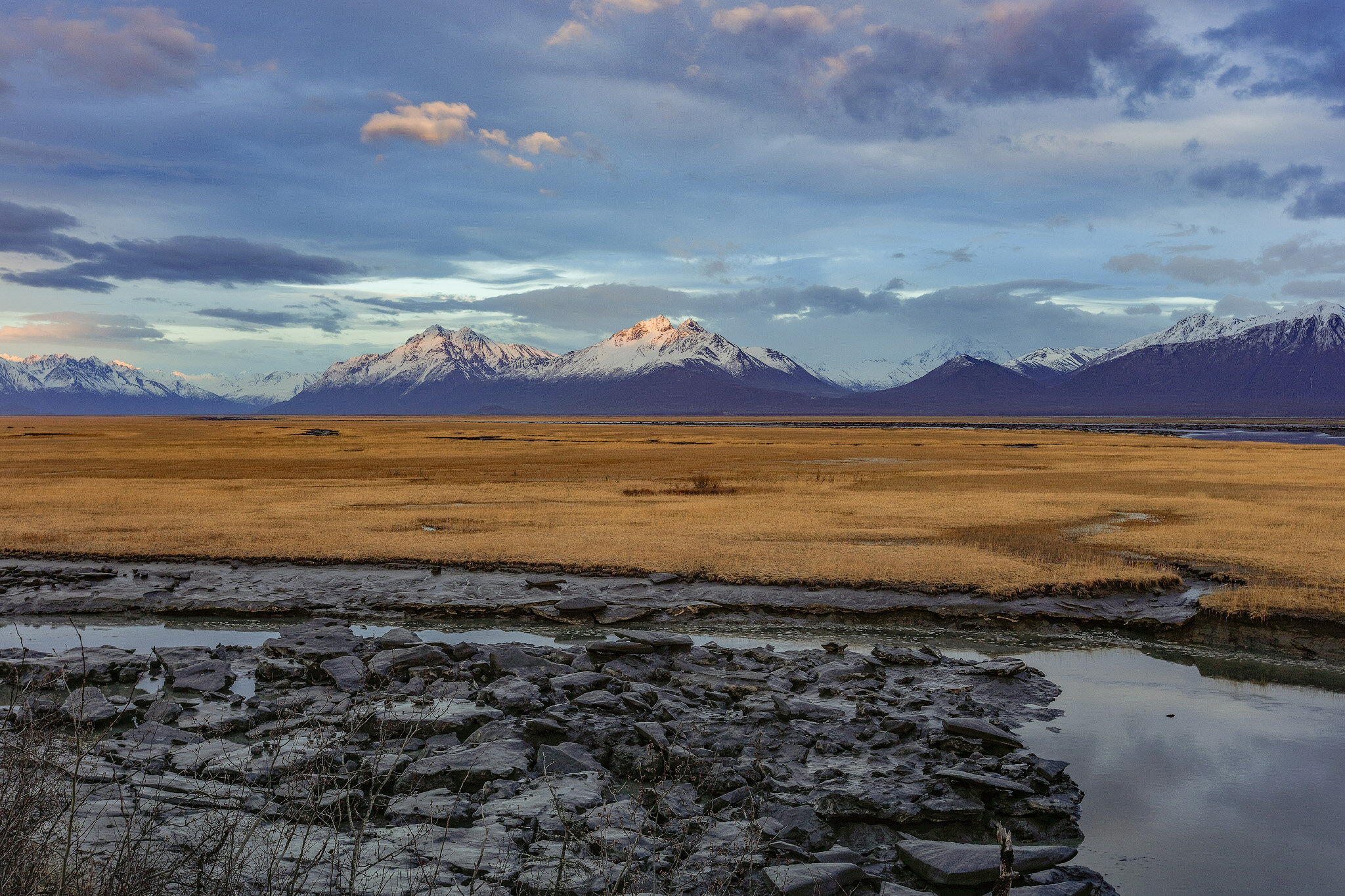 Knik_Sunset.jpg