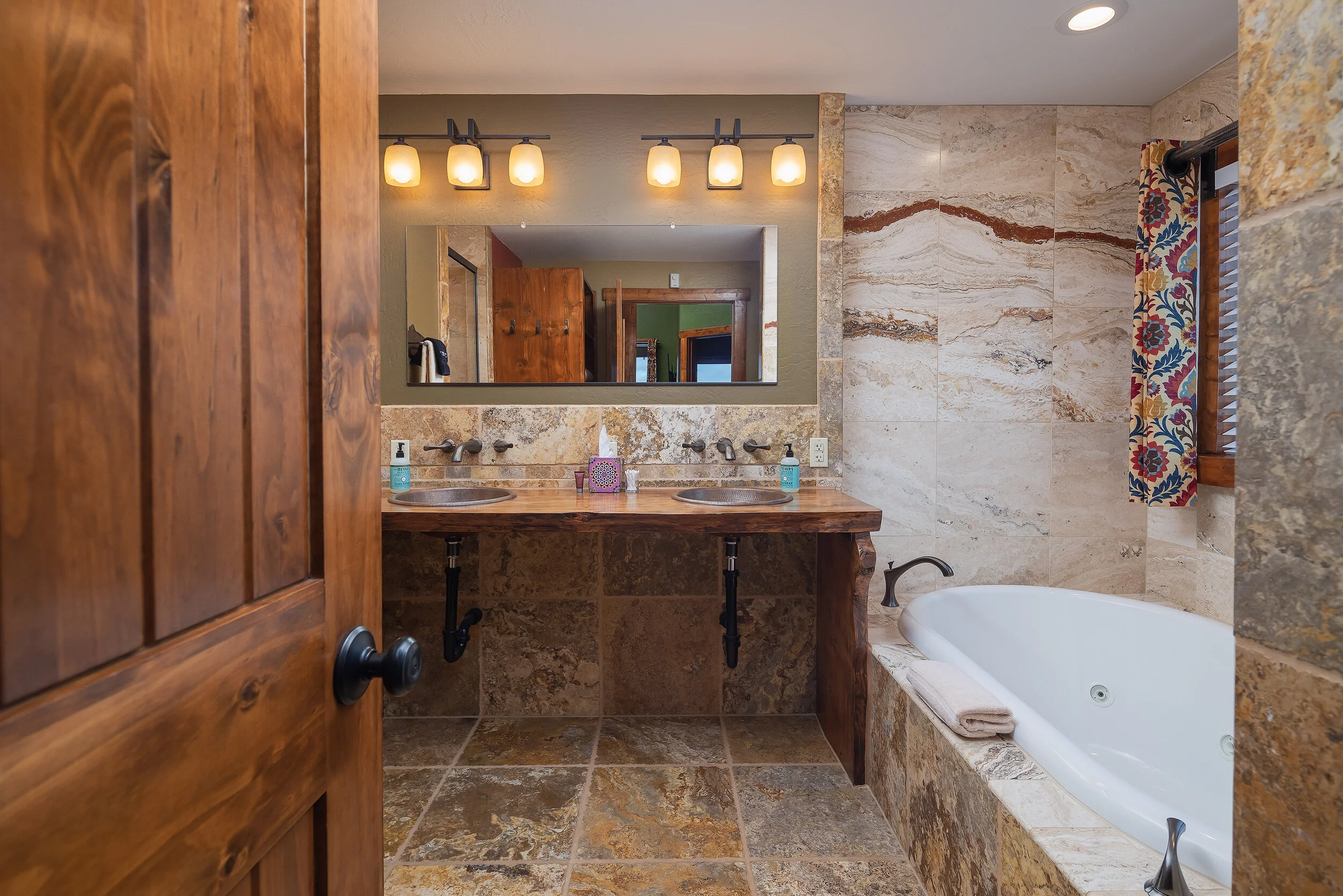 BLAX_4205-1 copy.jpg