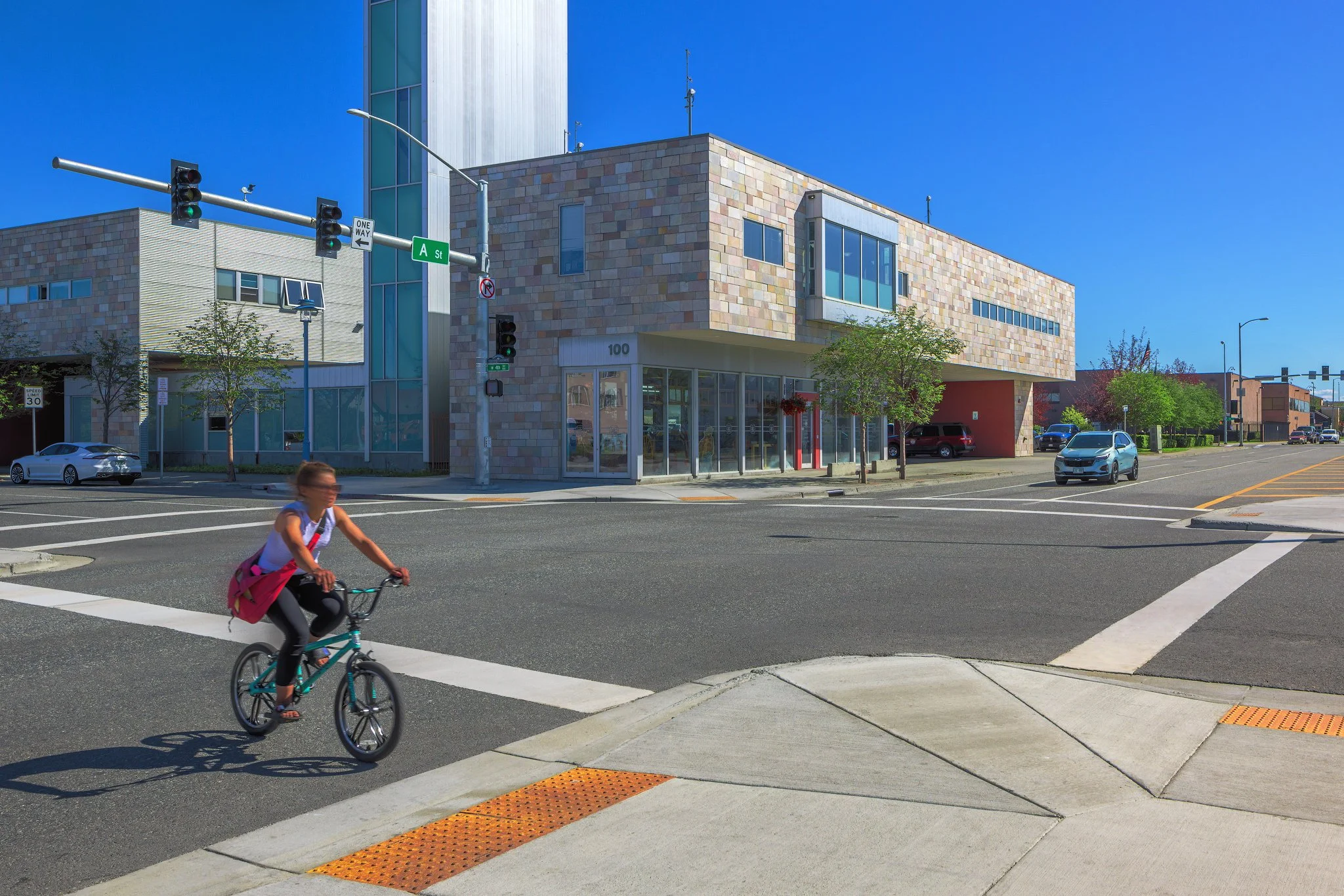 010_2022.07.28 . 4th Ave.jpg