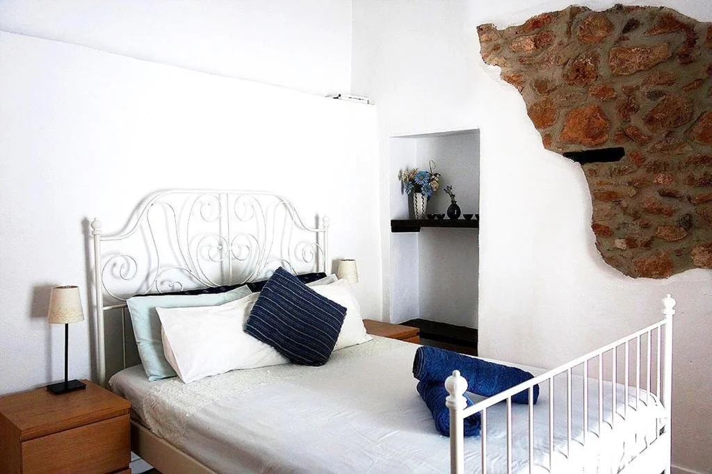 Room 1 azul Olive branch