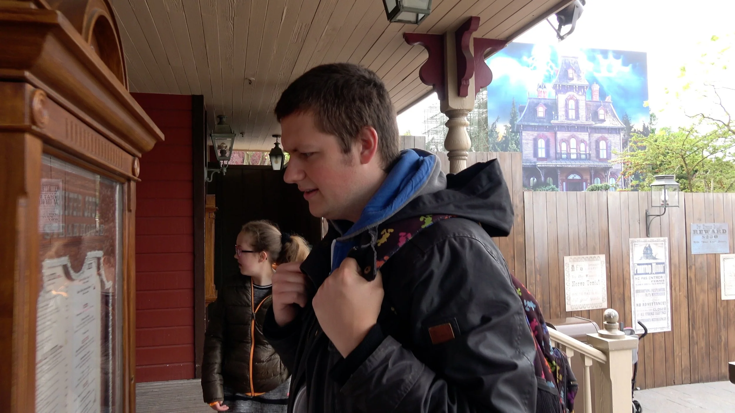 Finally lunch at Barbeque Cookout in Frontierland at Disneyland Paris.jpg