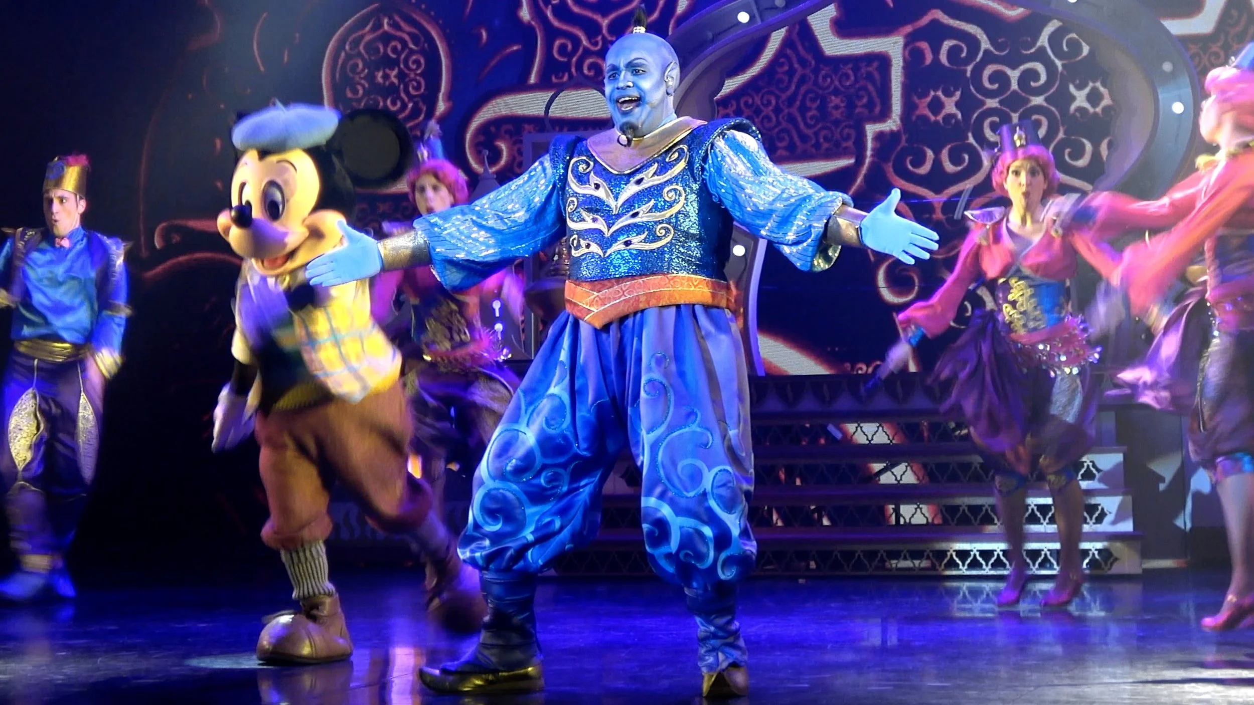 Mickey and the Magician 2019 at Disneyland Paris.jpg