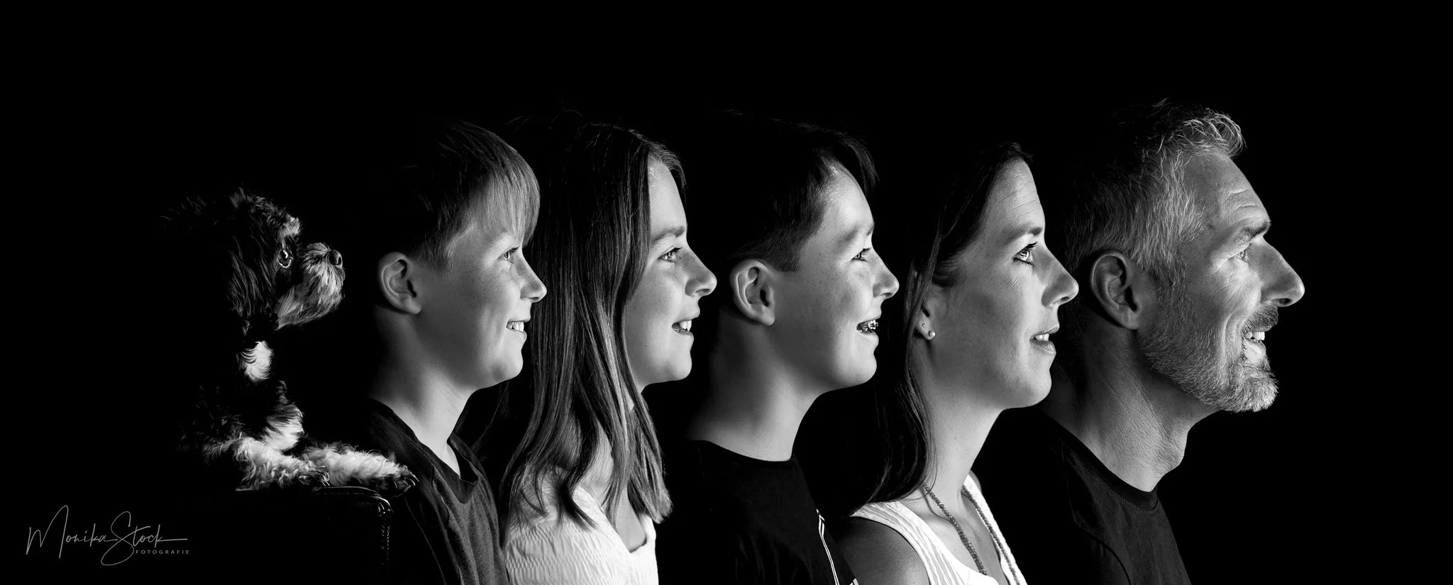 Familiensilhouette_Monika Stock Fotografie.jpg