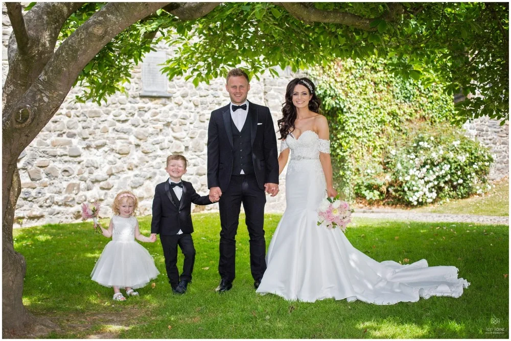 LeriLanePhotography_wedding_Elephant_castle_neetown_Mid_Wales_Photography_Chrissie_mathew-22