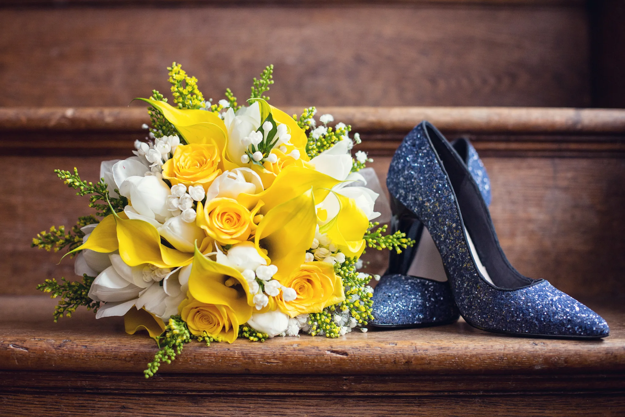 leri_lane_photography_wedding_mid_wales_shropshire_photography__Walcott_Plasdinam_LionQuays_Outdoor_Boho_Rustic_bride-18.jpg