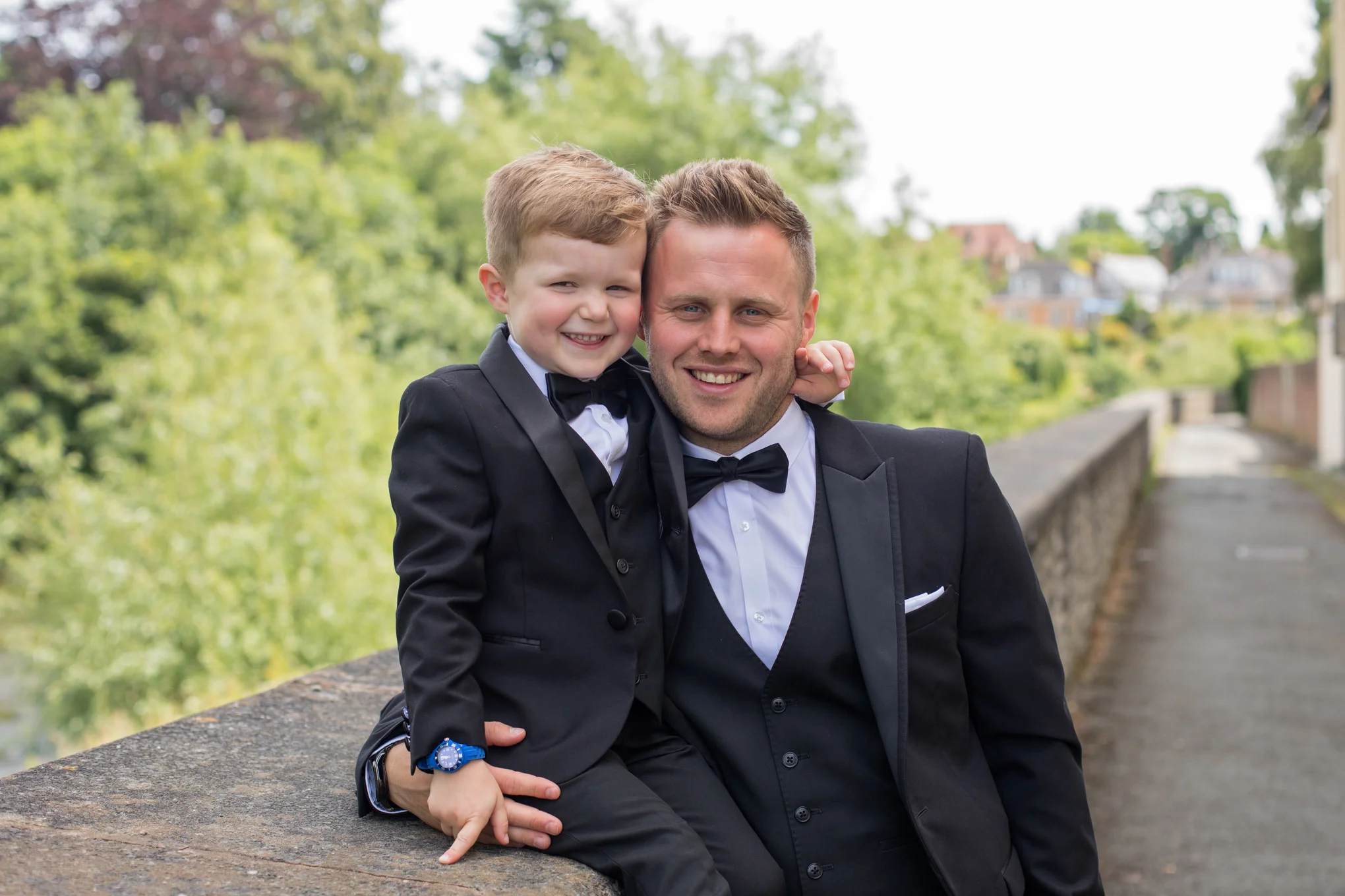 leri_lane_photography_wedding_mid_wales_shropshire_photography__Walcott_Plasdinam_LionQuays_Outdoor_Boho_Rustic_bride-41.jpg