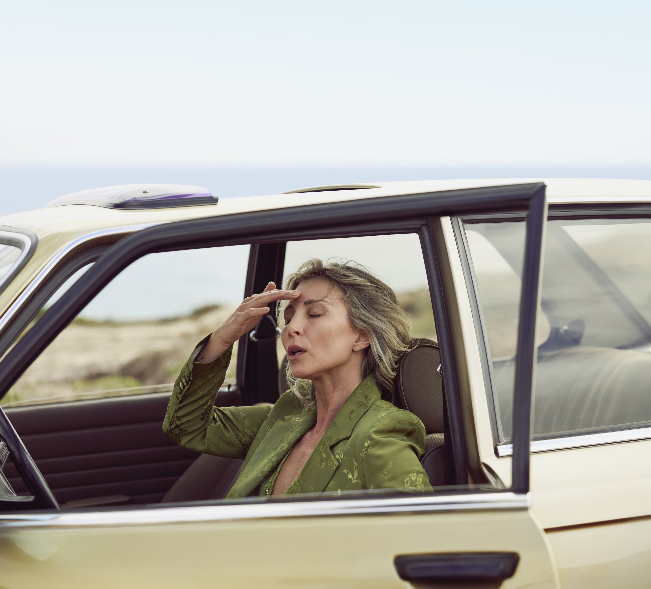 DM-Woman-Health_04_Sweatin the car_088_V01-RGB copy 2.jpg