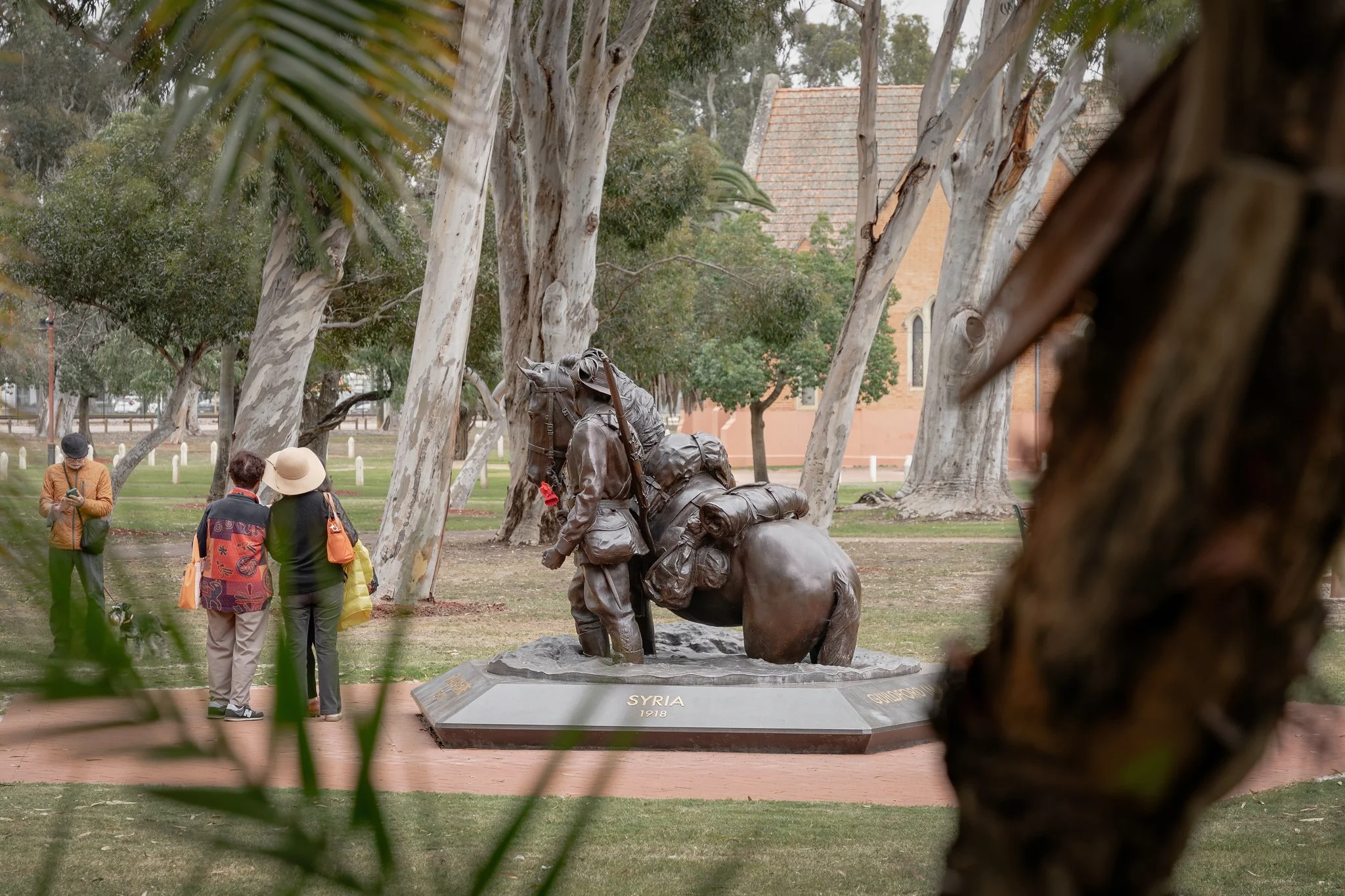 DEVES_ROBB_STIRLING SQUARE_0130_web.jpg