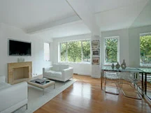 livingroom_thmb.jpg