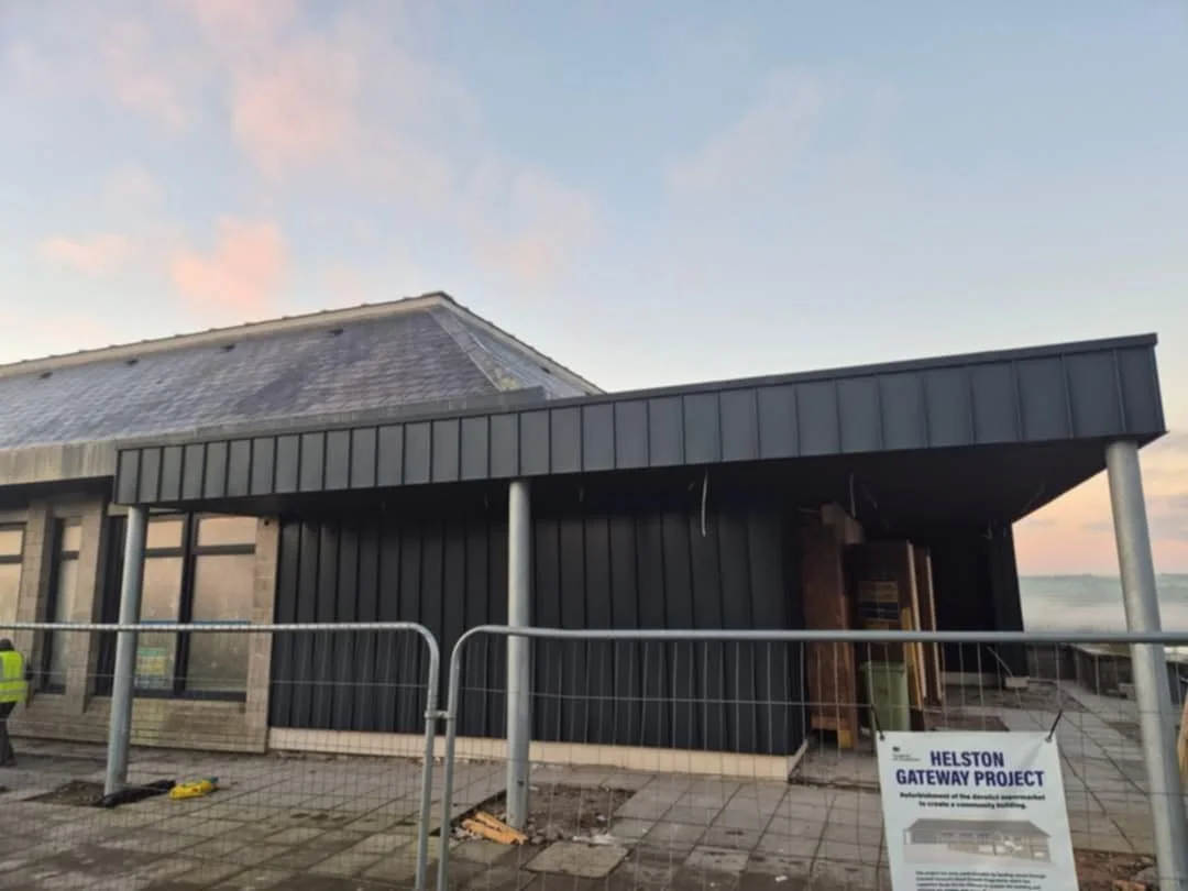 Standing Seam Aluminium Walls