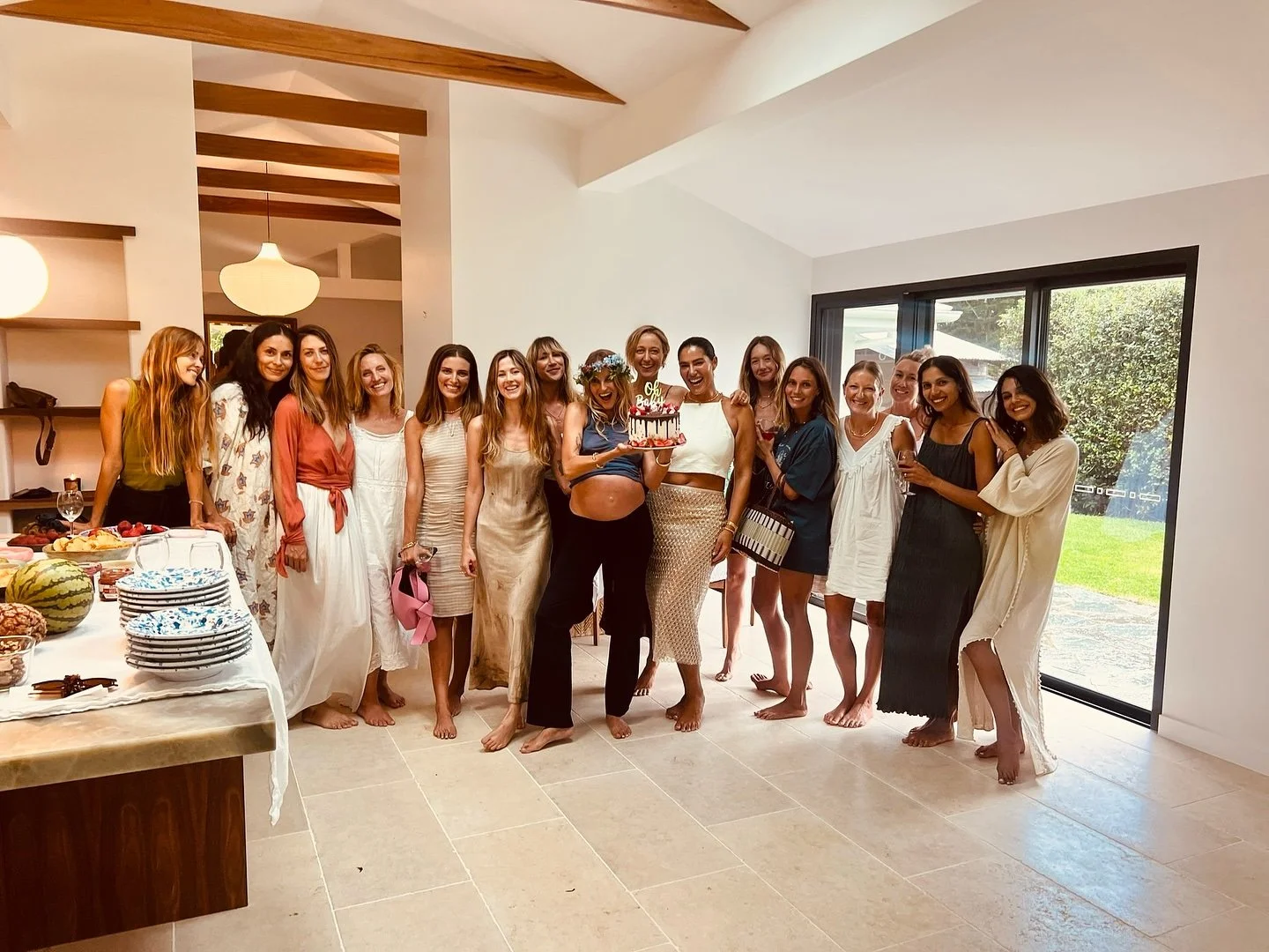One of the reasons I moved to Byron Bay 14 years ago was the amazing community of women we have around here. We know how to look after each other especially during pregnancy, birth, postpartum and motherhood. Over the years I have been to so many bea