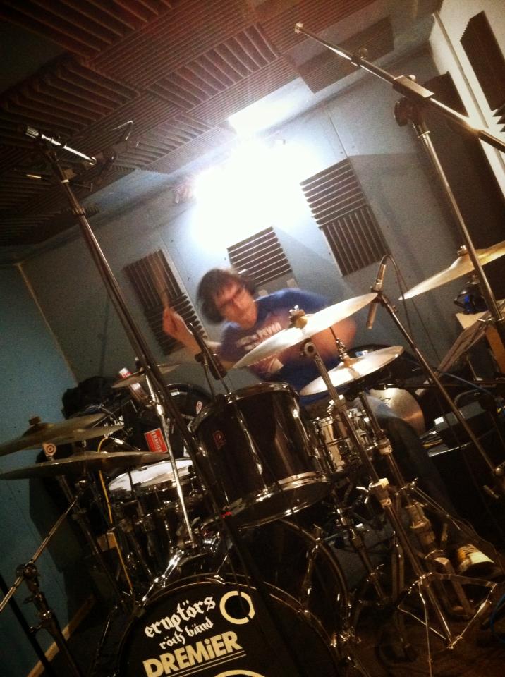 drumming4.jpg