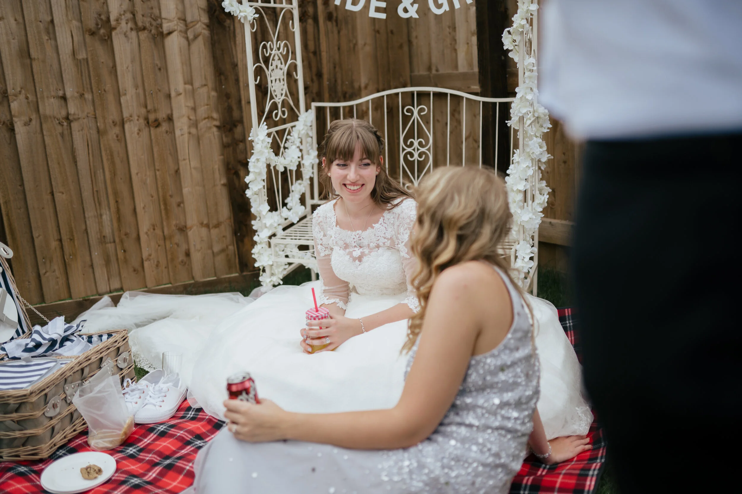 HOLLIE_AND_ANDREW-06690.JPG
