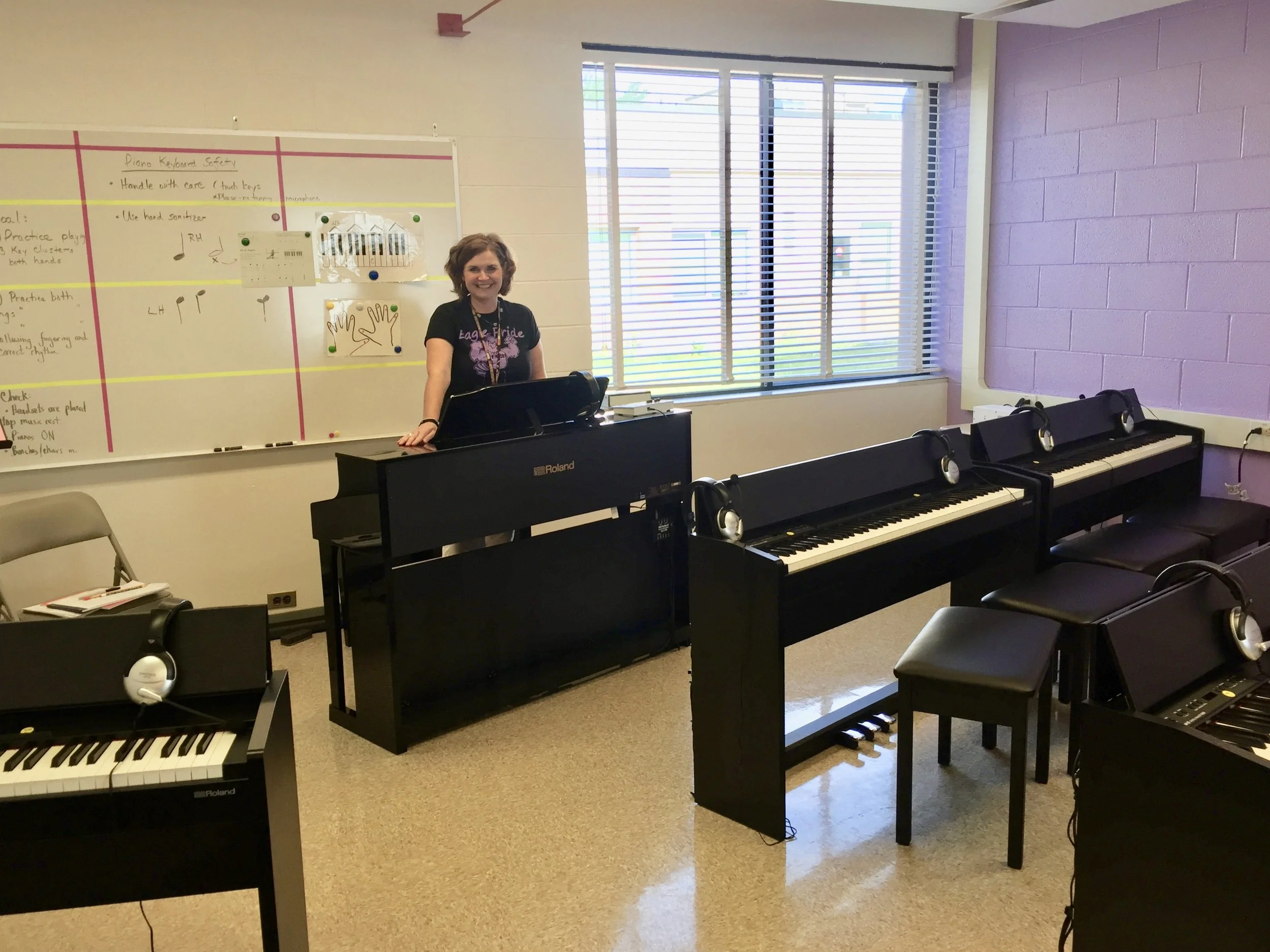 School Digital Piano Labs — Hilton Piano Center LLC