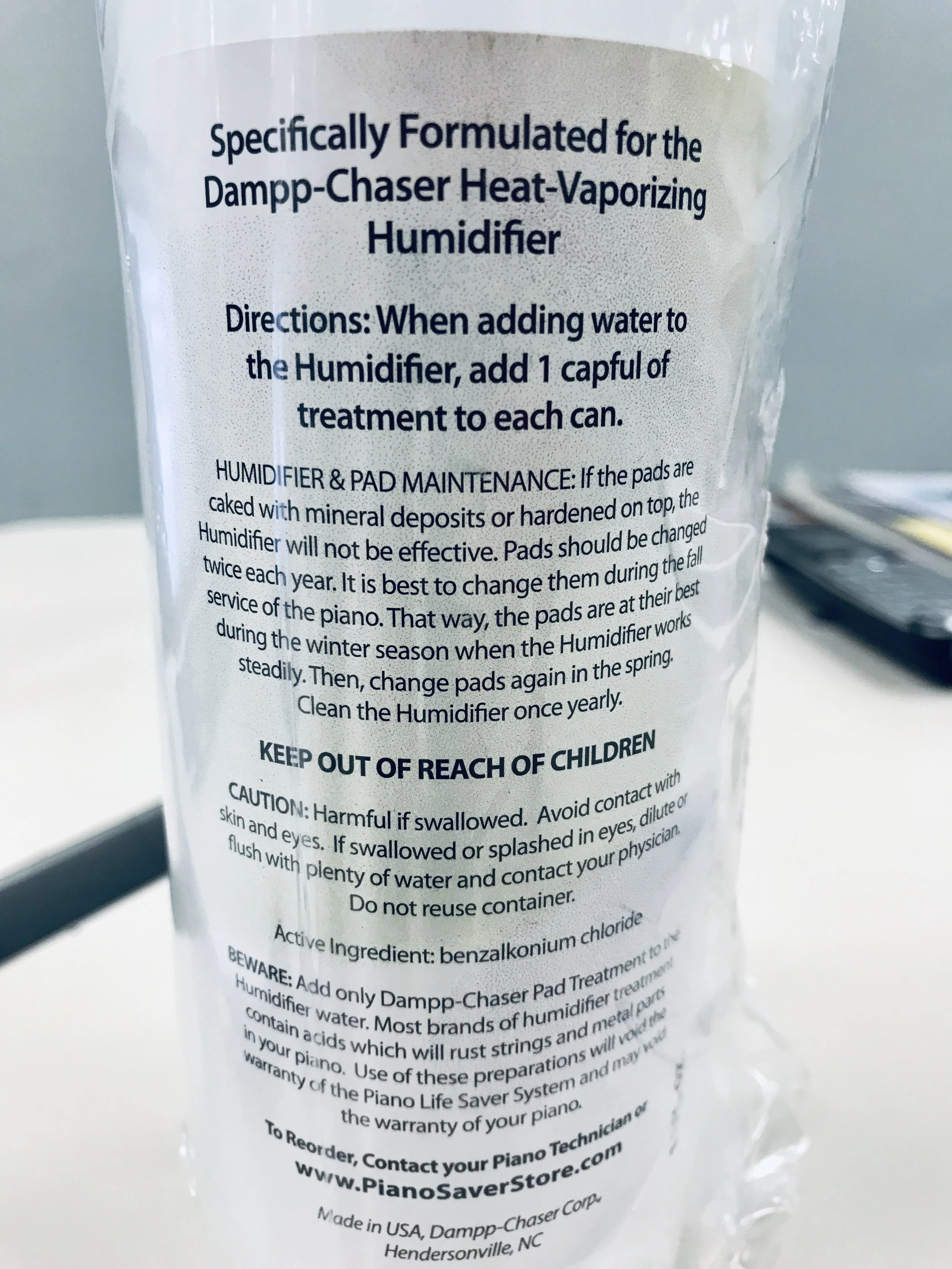 Pad Treatment for Piano Humidifier systems 7.5 Fl. oz. — Hilton Piano