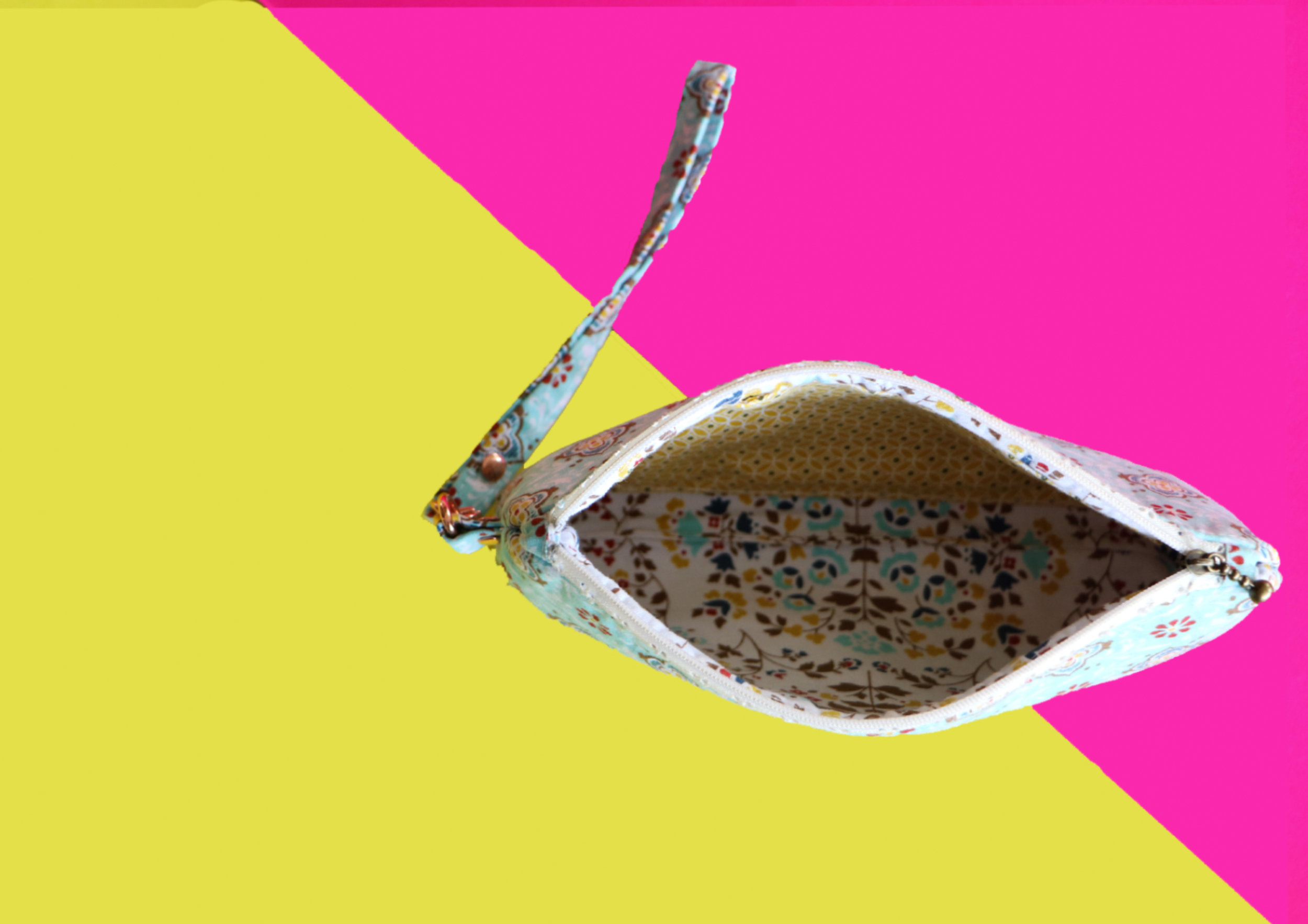 Wristlet.jpg