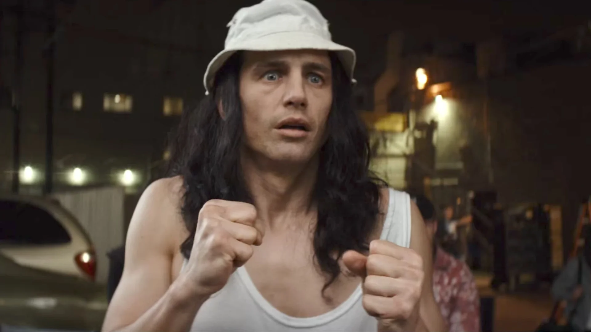 james-franco-has-a-malevolent-presence-in-this-fantastic-new-trailer-for-the-disaster-artist-social.jpg